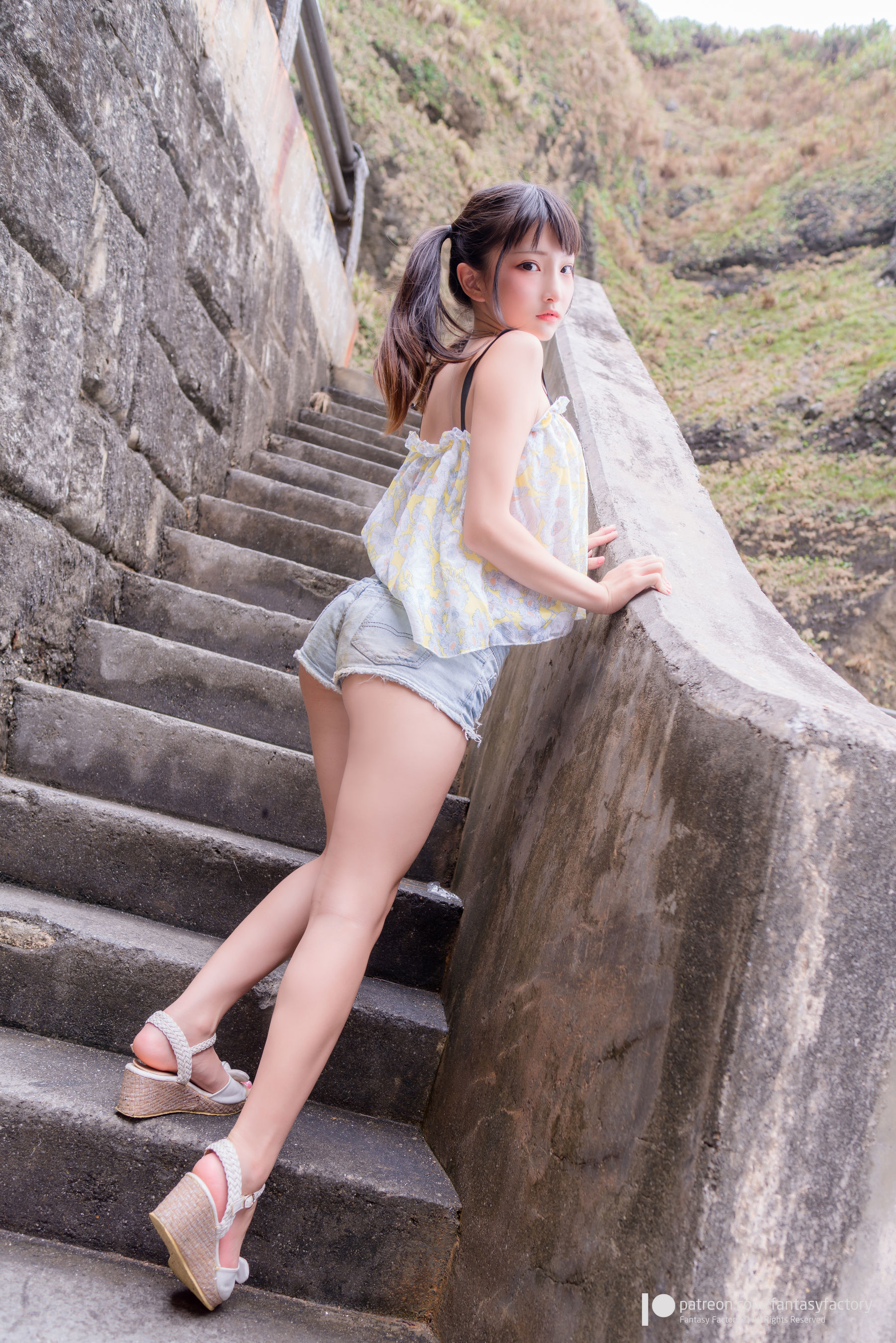 [Cosplay写真] 小丁 《Fantasy Factory》 – 2019.10 小可爱 兔耳 魔女 [78P]