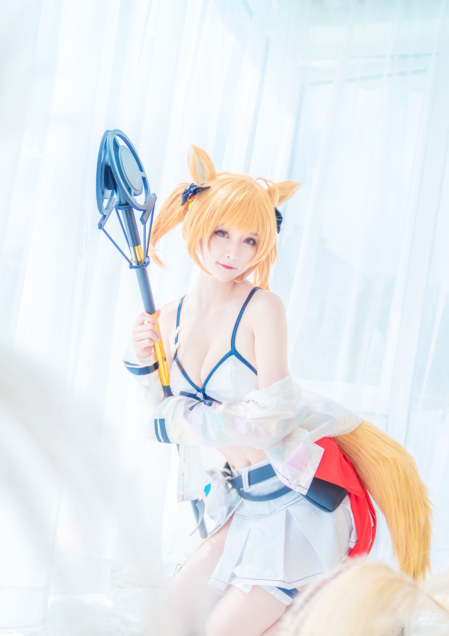 [Cosplay写真] 萌宠博主yui金鱼 – 空泳装 [9P]