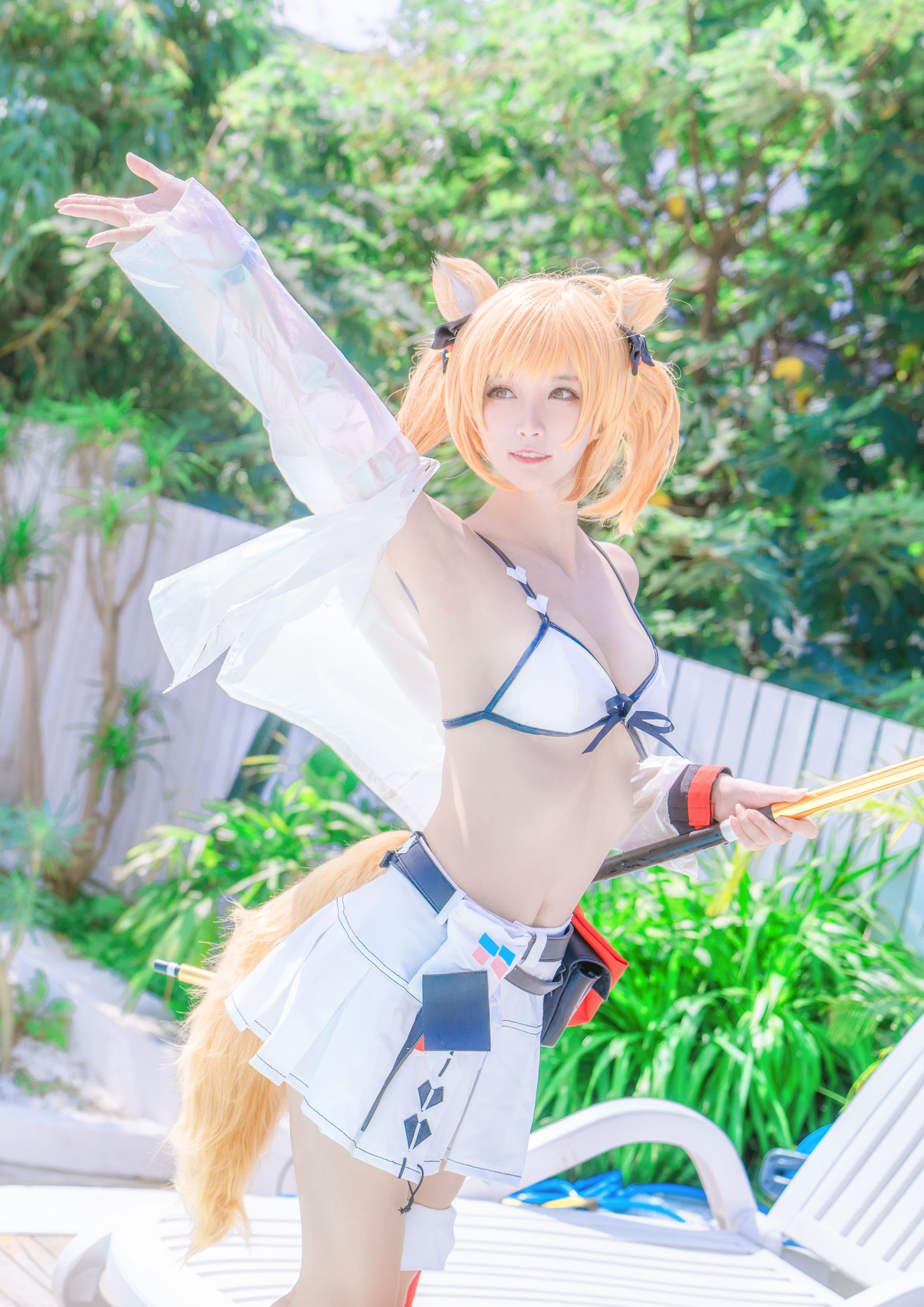[Cosplay写真] 萌宠博主yui金鱼 – 空泳装 [9P]