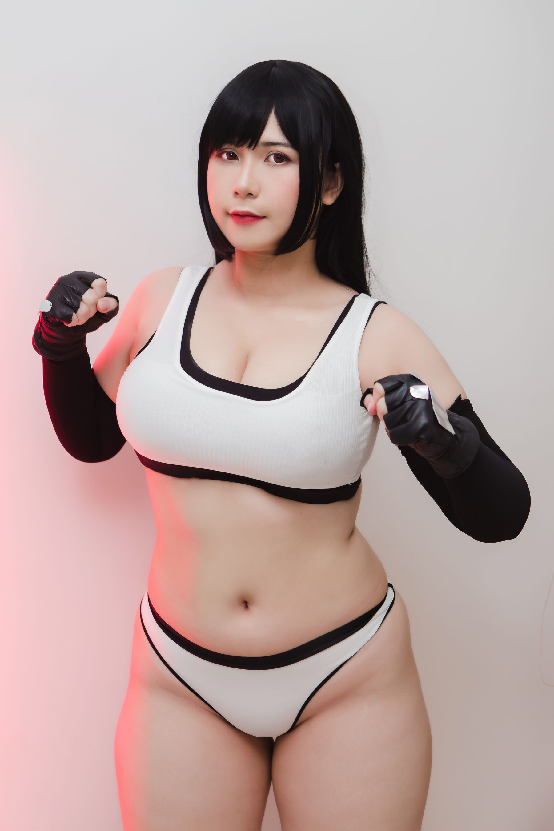 Uy Uy – Tifa Lockhart [17P]