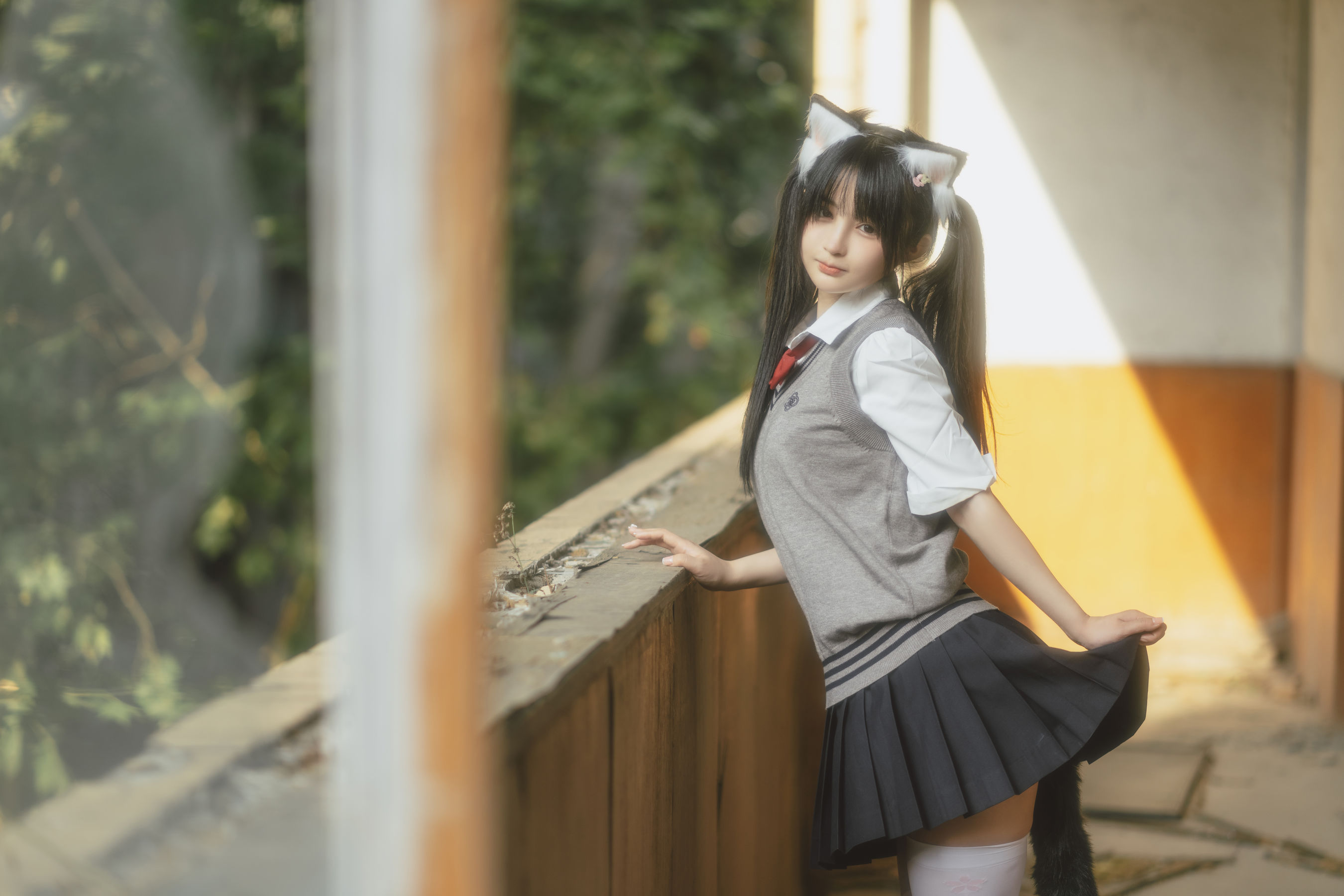 桜井宁宁 – 废墟JK [70P]