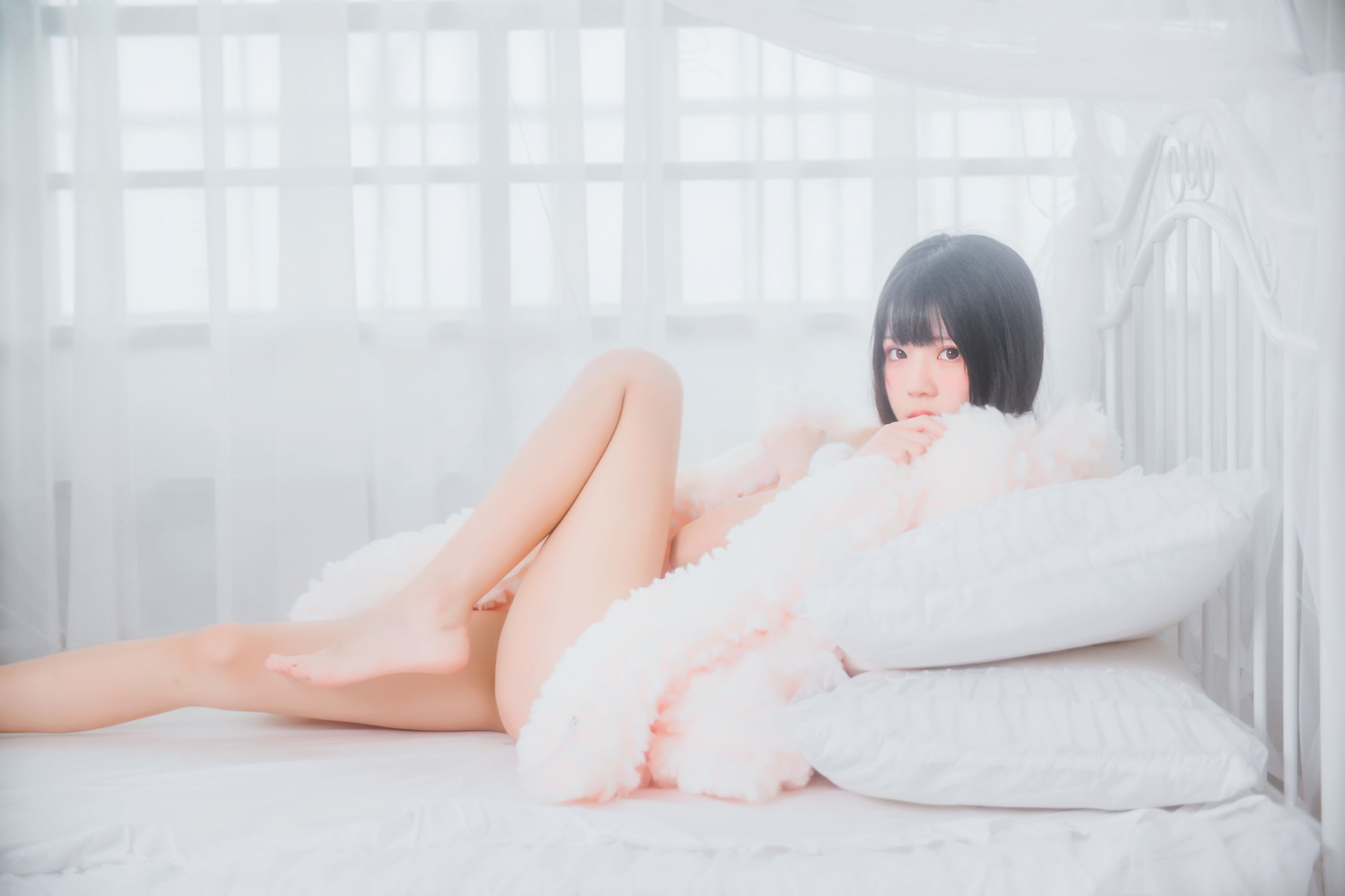 桜桃喵 冬眠系列 纯白私房 [46P]