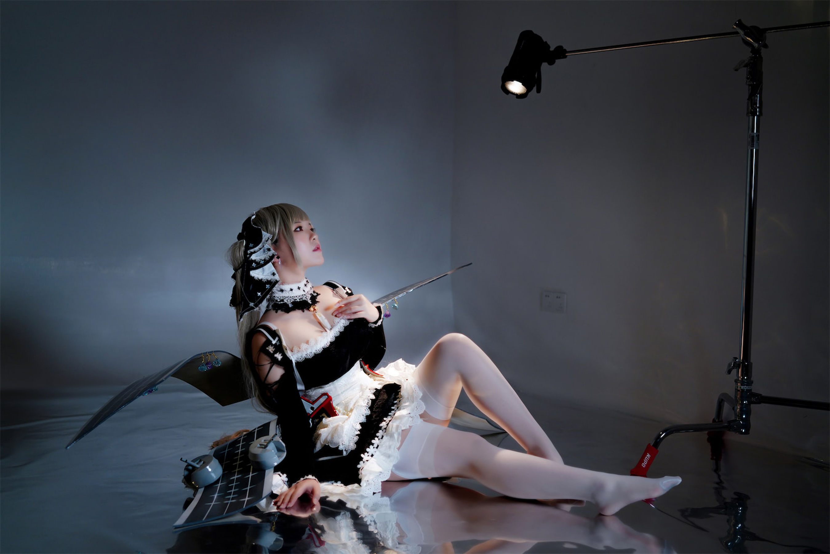 半半子 – 可畏 [44P]