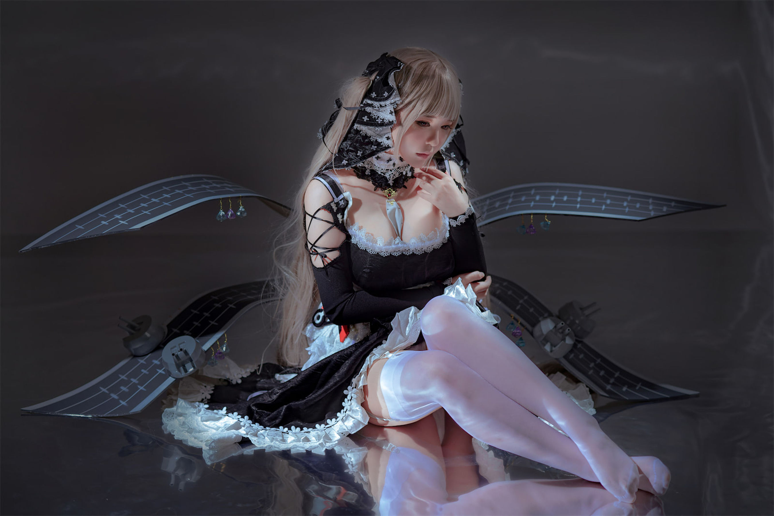 半半子 – 可畏 [44P]