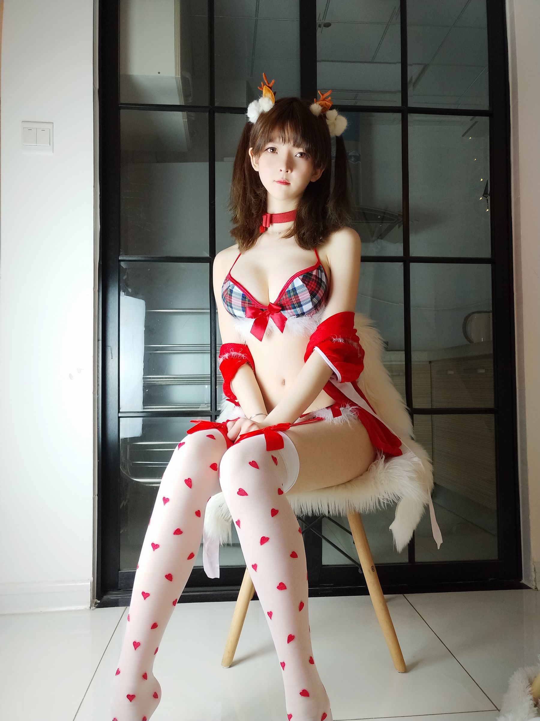 一小央泽 圣诞鹿 [31P]