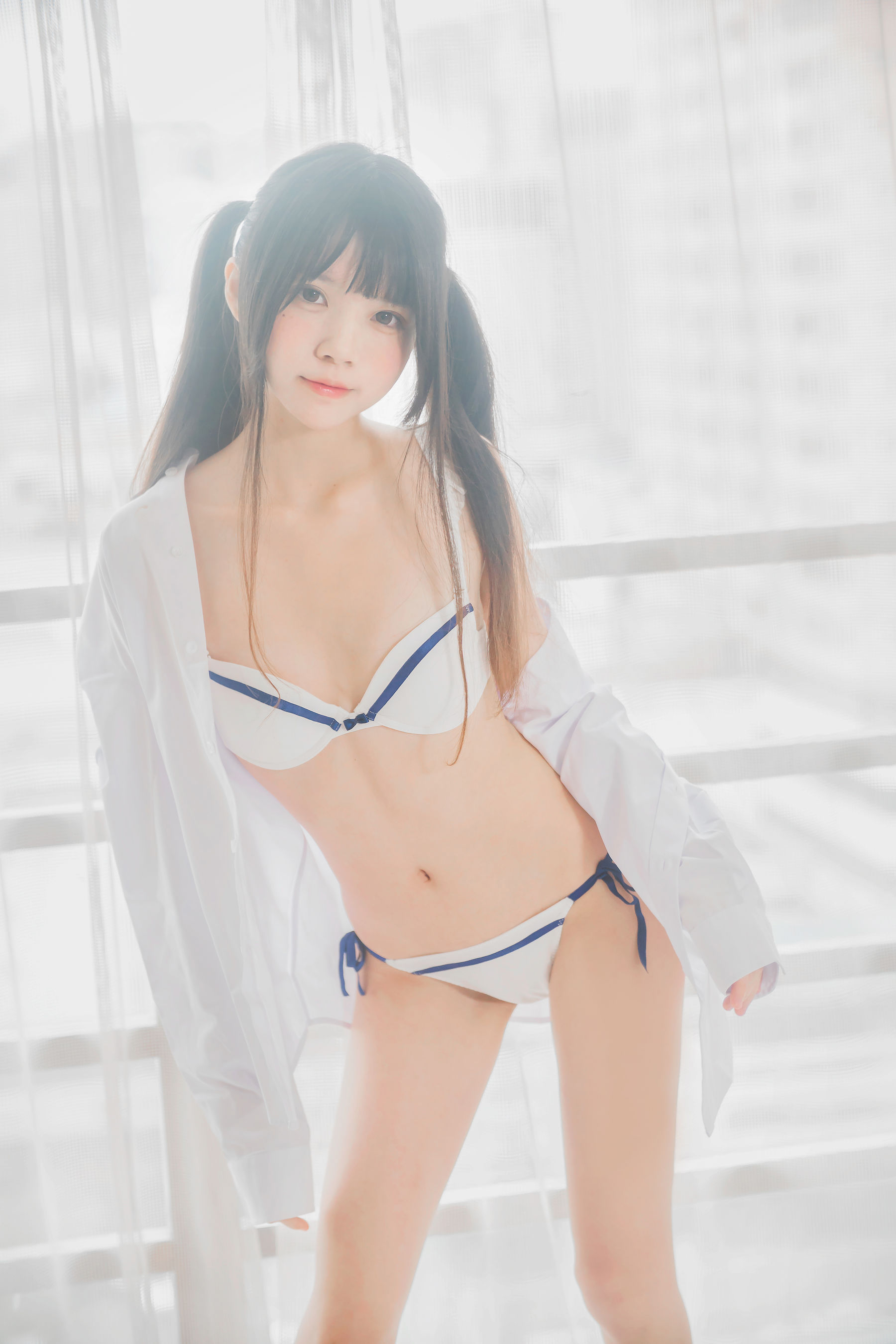 桜桃喵 《白衬衫双马尾》 [47P]