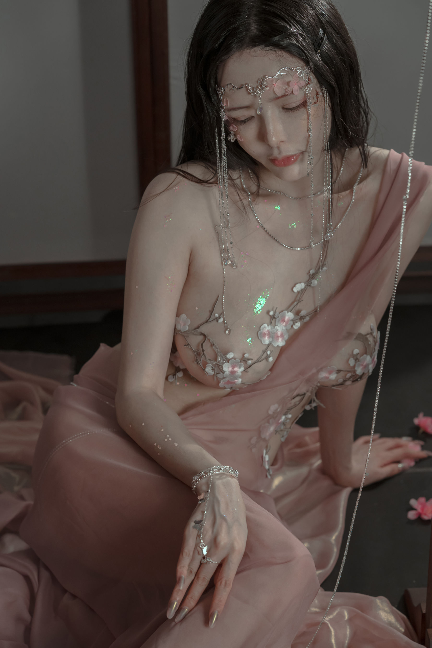 秋和柯基(夏小秋秋秋) – 粉 桃花神 [32P]