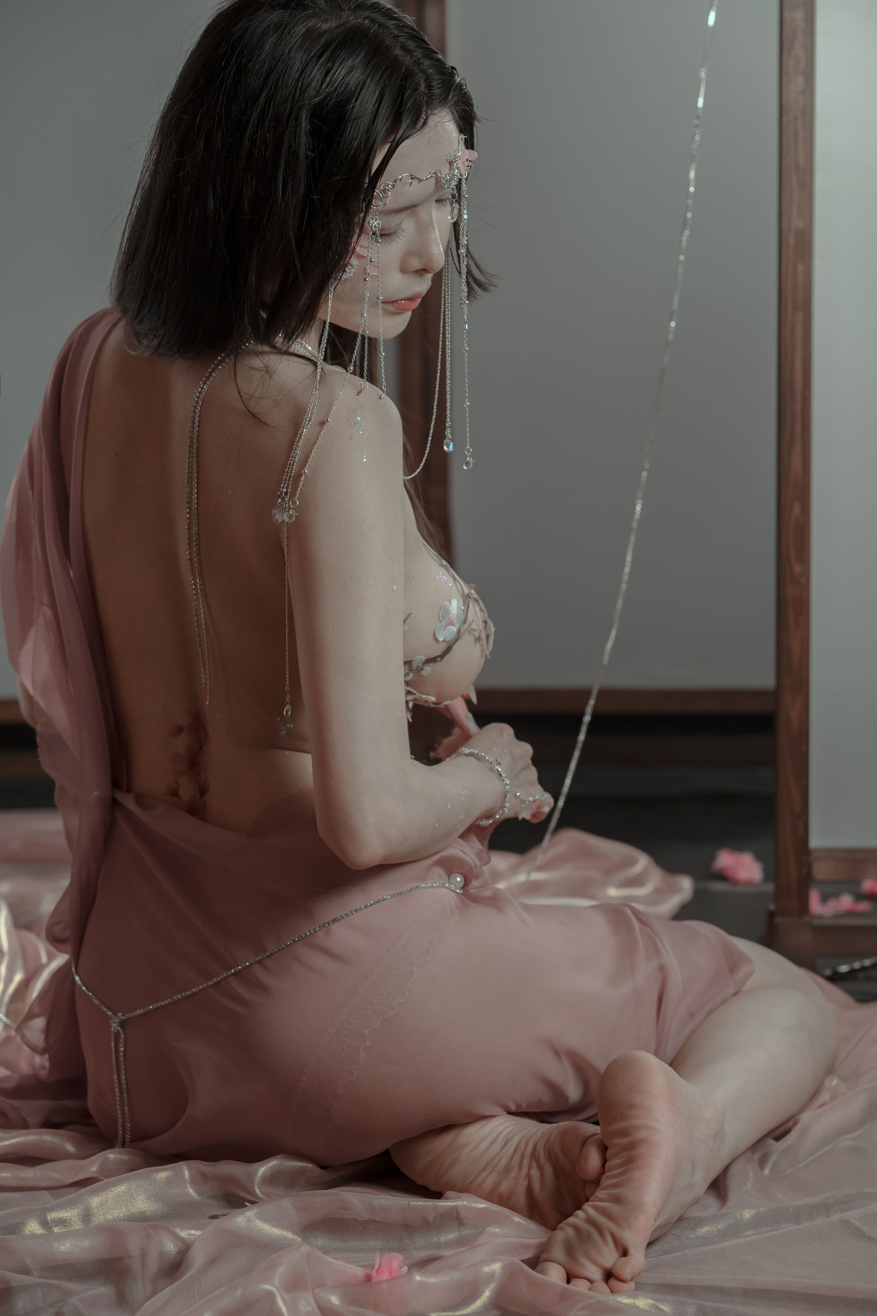 秋和柯基(夏小秋秋秋) – 粉 桃花神 [32P]