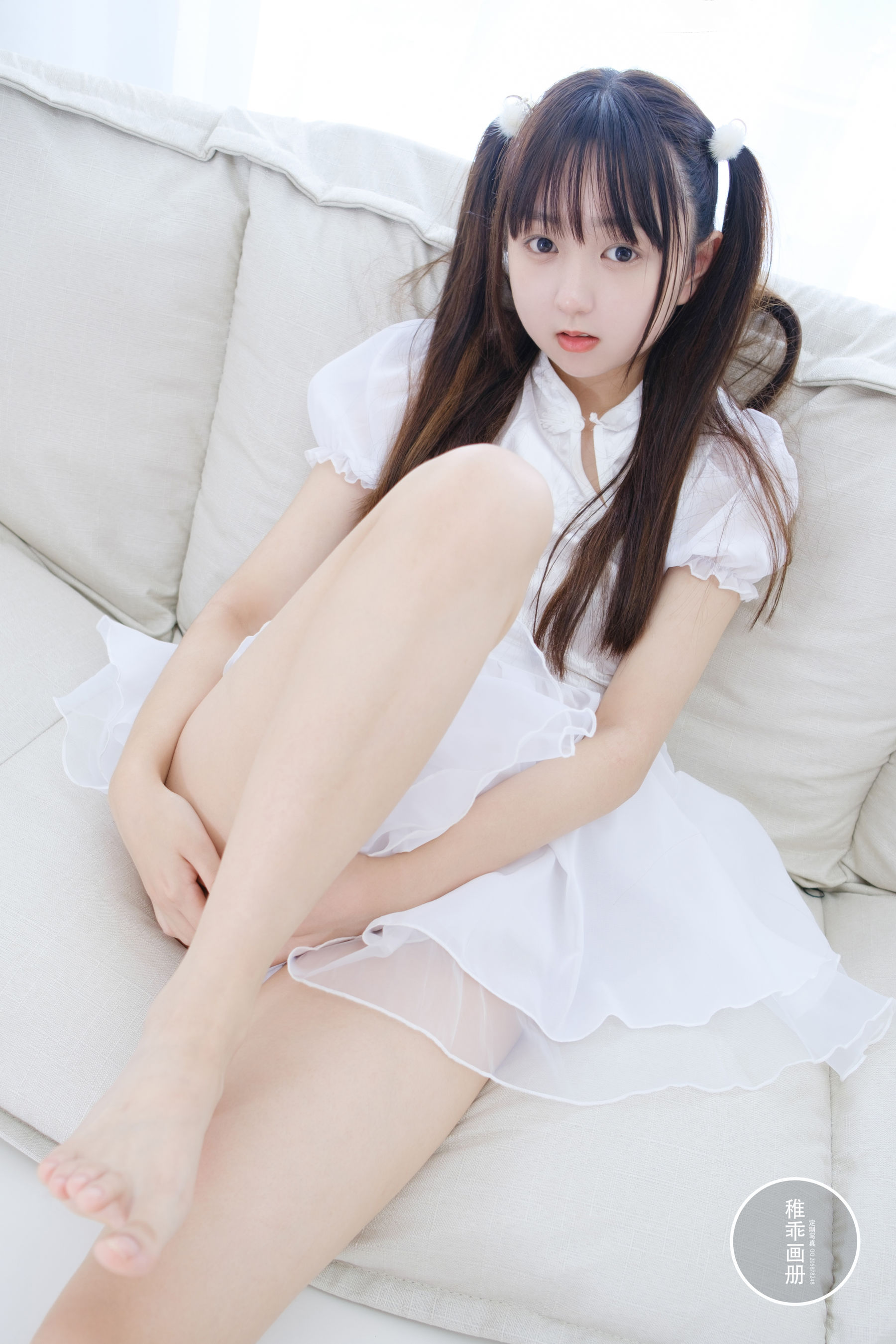 柴系小乖(稚乖画册) – 团子 18D白丝 [65P]