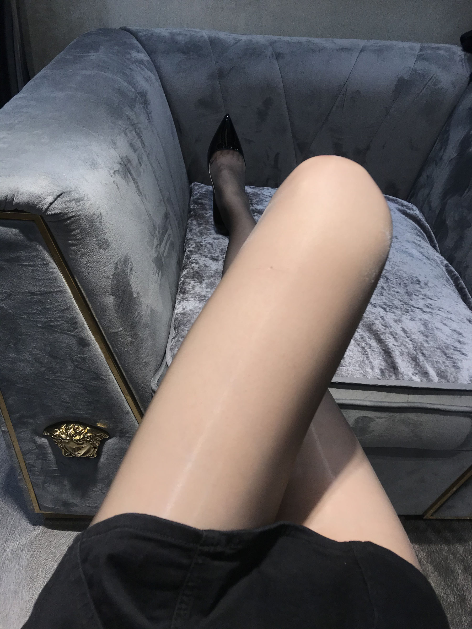 丝足博主麋鹿_Monroe 2020.06.02 灰亮丝 [7P]