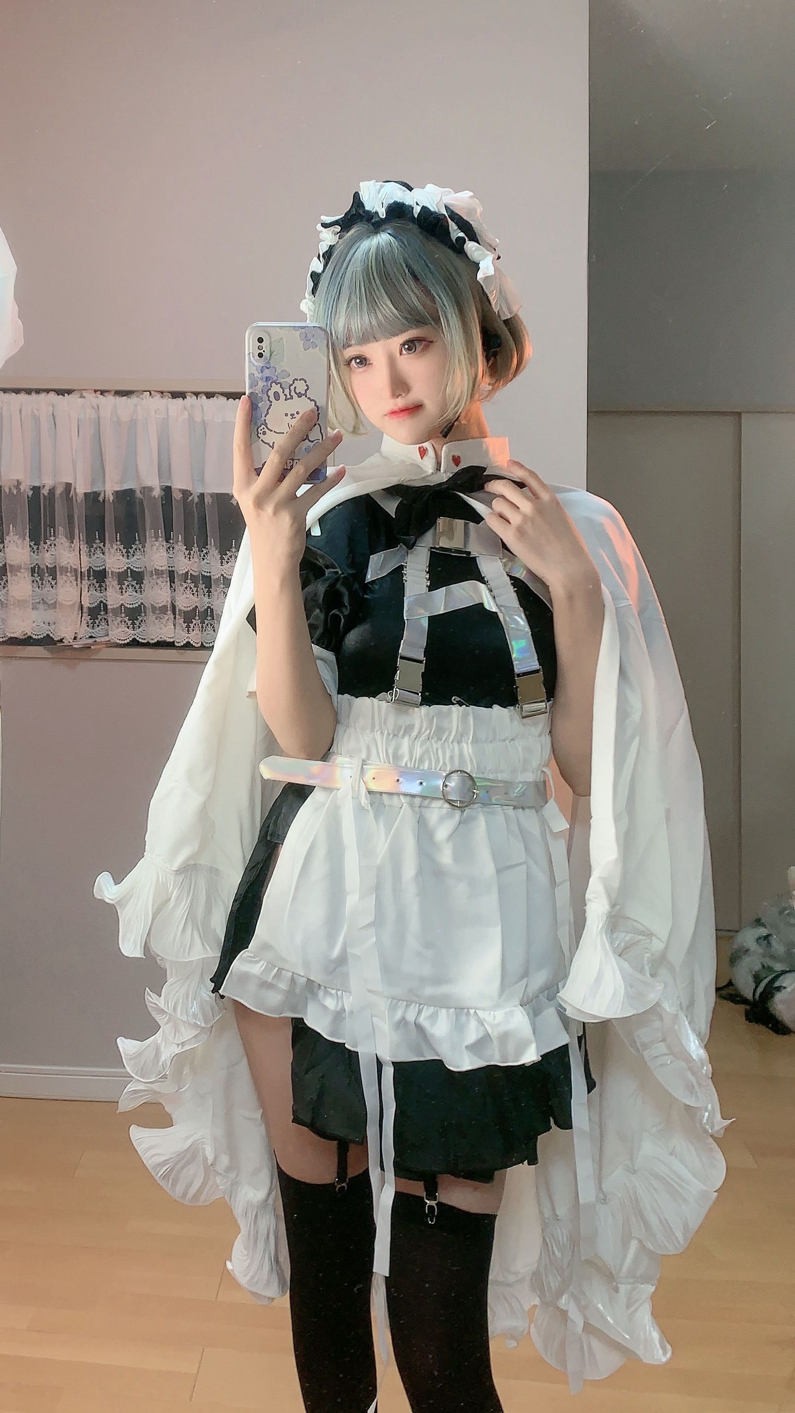 千阳(ちよ) – 武装仆 [11P]