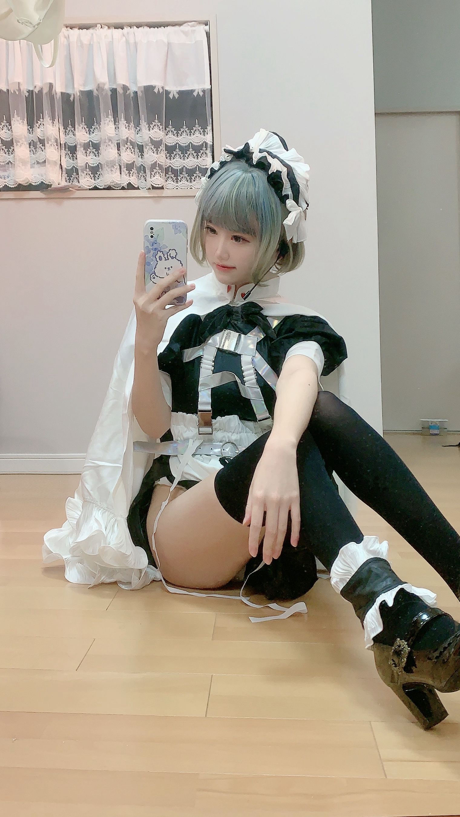 千阳(ちよ) – 武装仆 [11P]