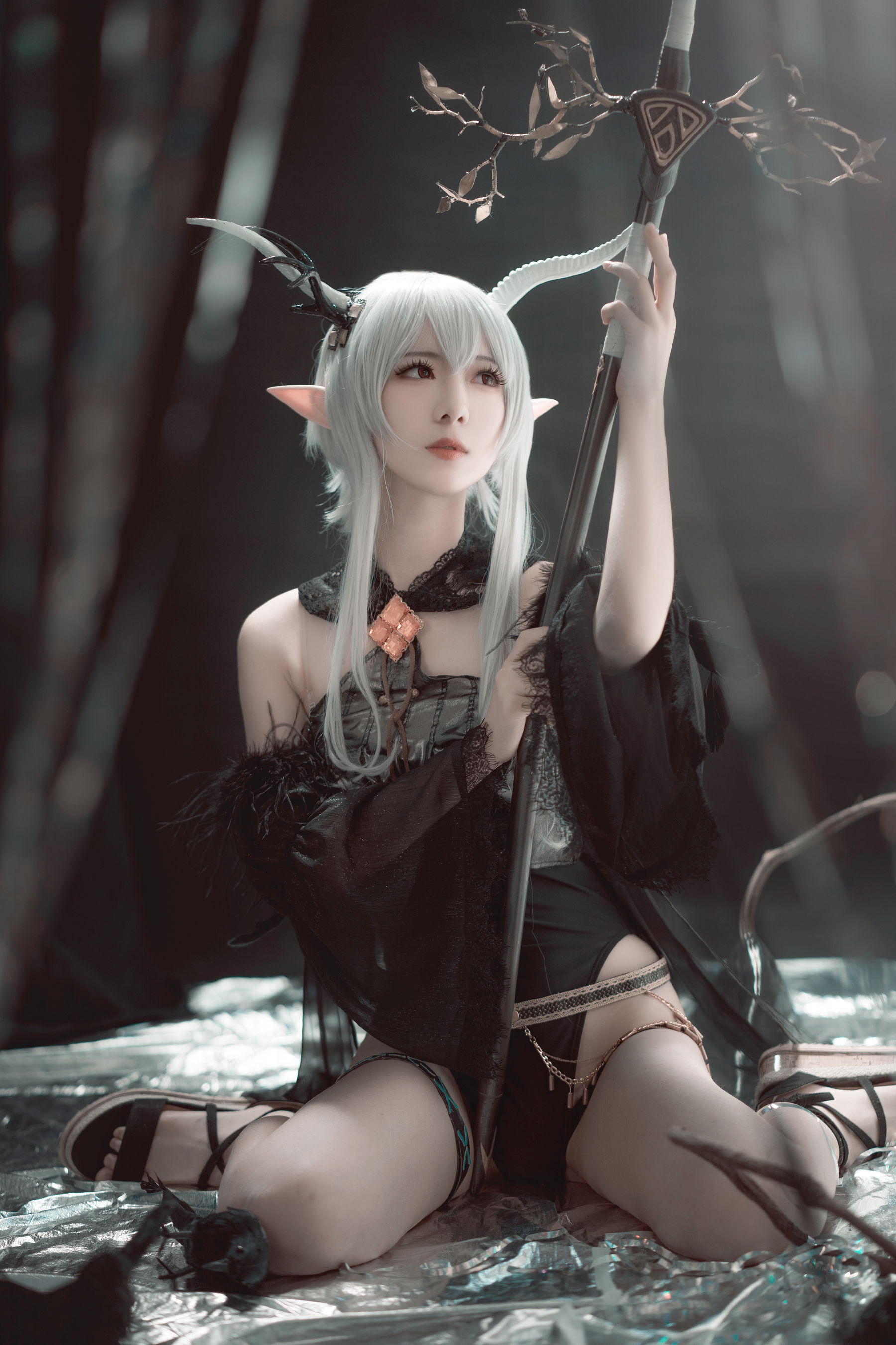 小姐姐弥音音ww 明日方舟 闪灵 [16P]