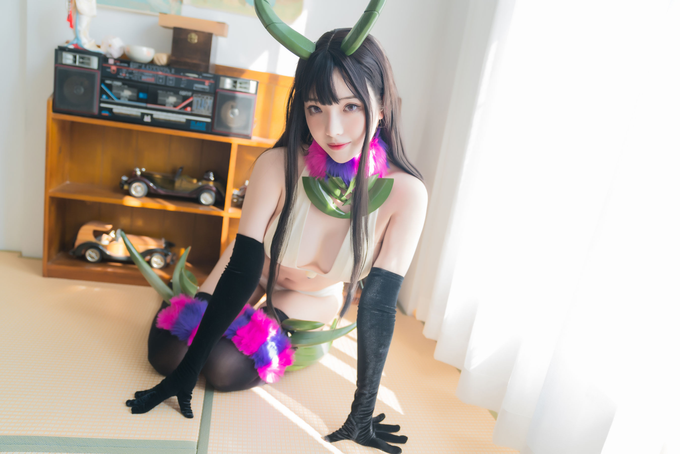 [Cosplay写真] 动漫博主雯妹 – 恶魔姐姐 [28P]