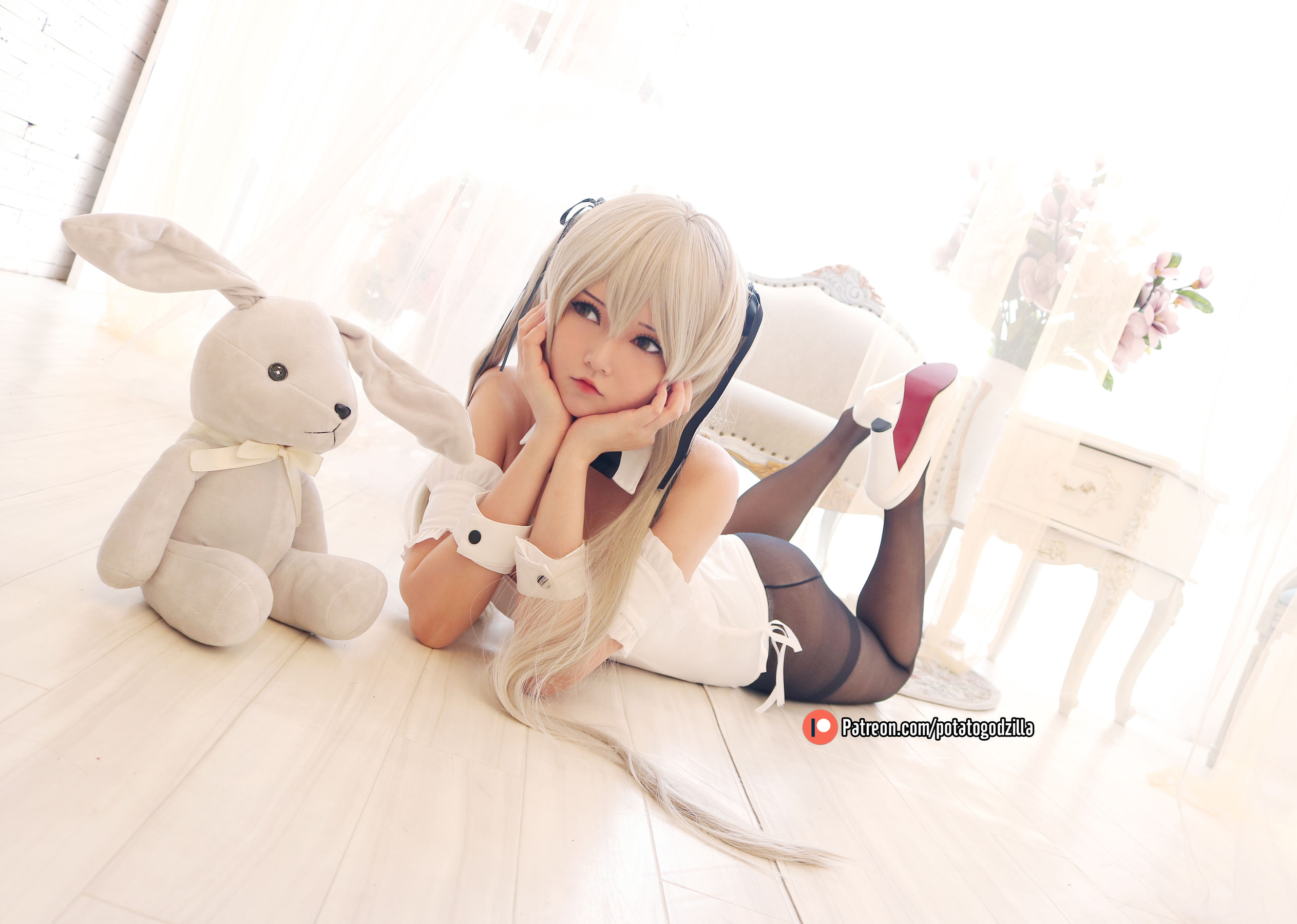 Coser小姐姐Potato Godzilla – Sora Kasugano Bunny Suit [31P]