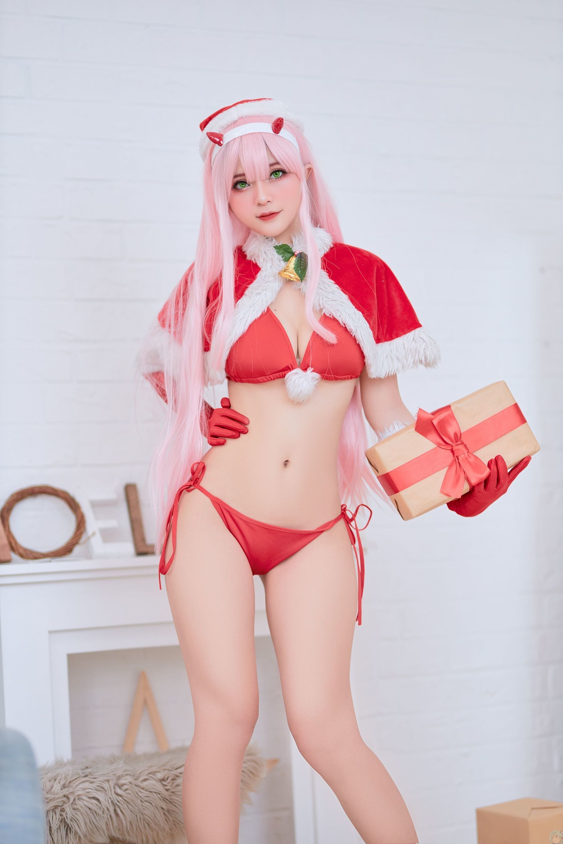 Azami – Zero Two X-Mas [26P]