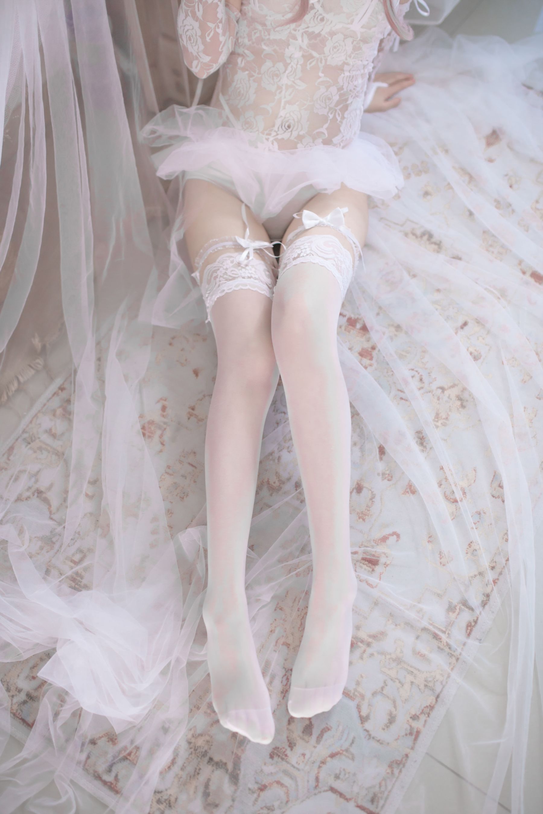 [Cosplay写真] 疯猫ss – 纯白精灵 [29P]