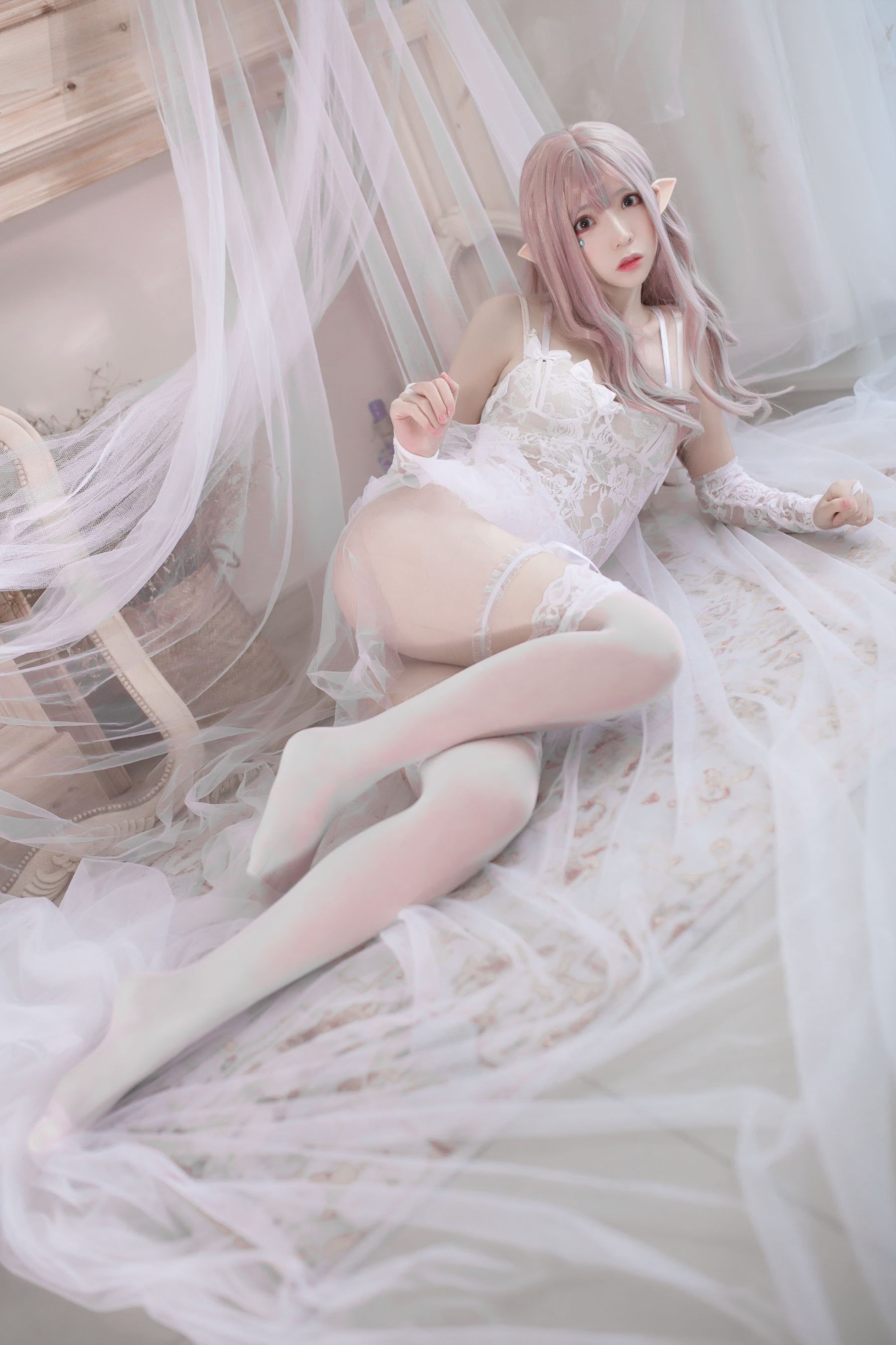 [Cosplay写真] 疯猫ss – 纯白精灵 [29P]