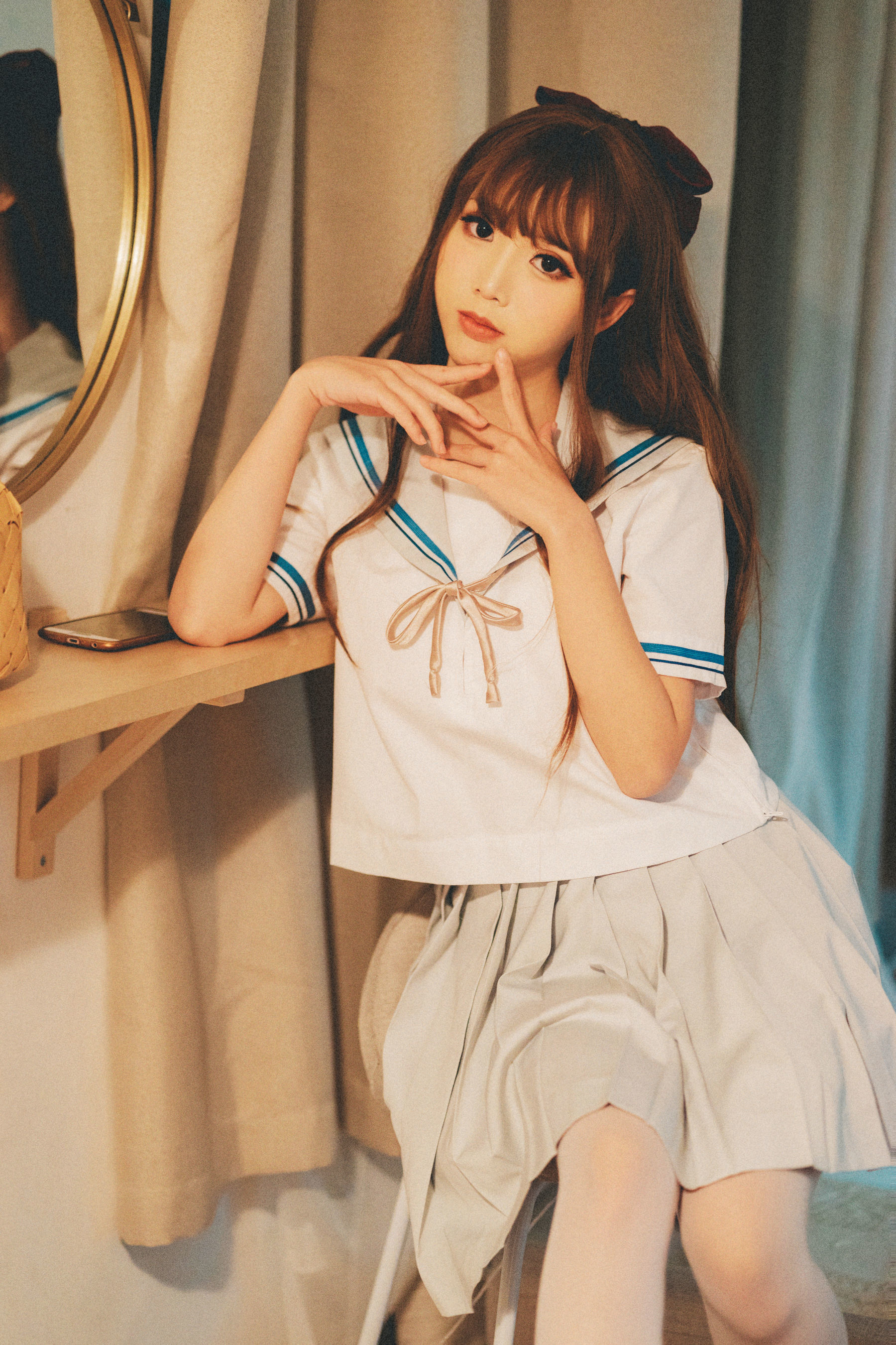 [萝莉COS] 面饼仙儿 – JK秀 [16P]