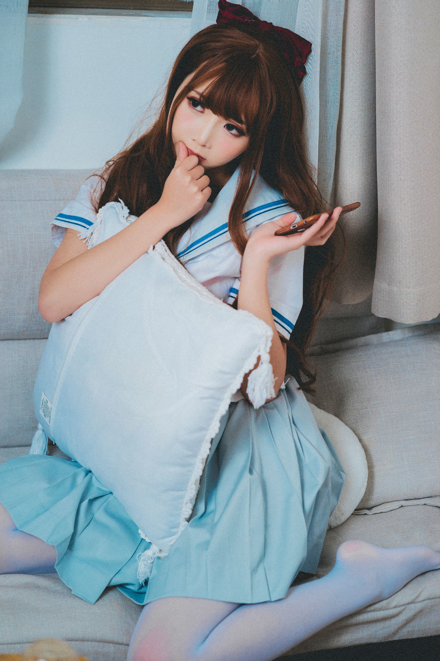 [萝莉COS] 面饼仙儿 – JK秀 [16P]