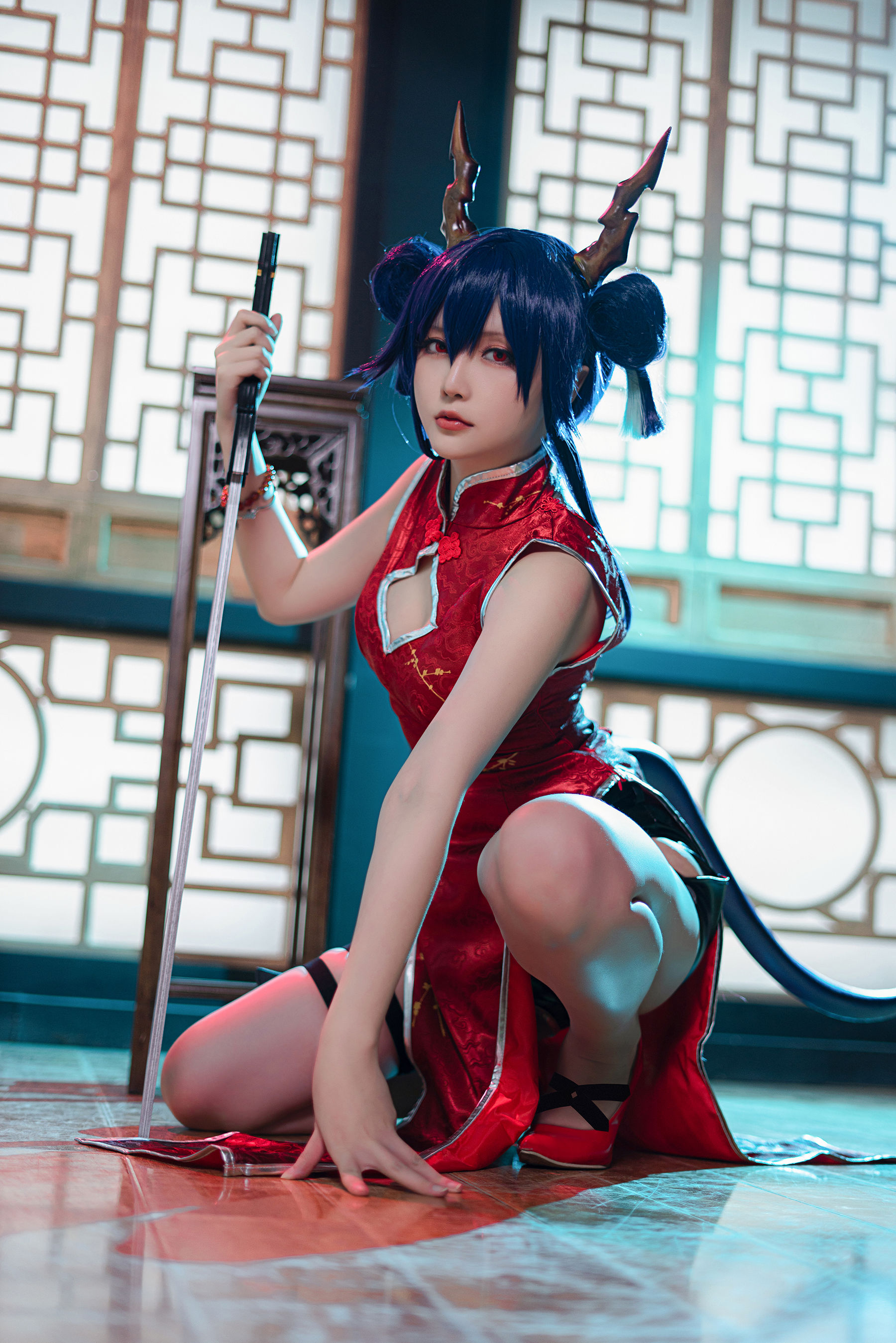 Coser小姐姐星之迟迟 – 明日方舟《陈》 [20P]