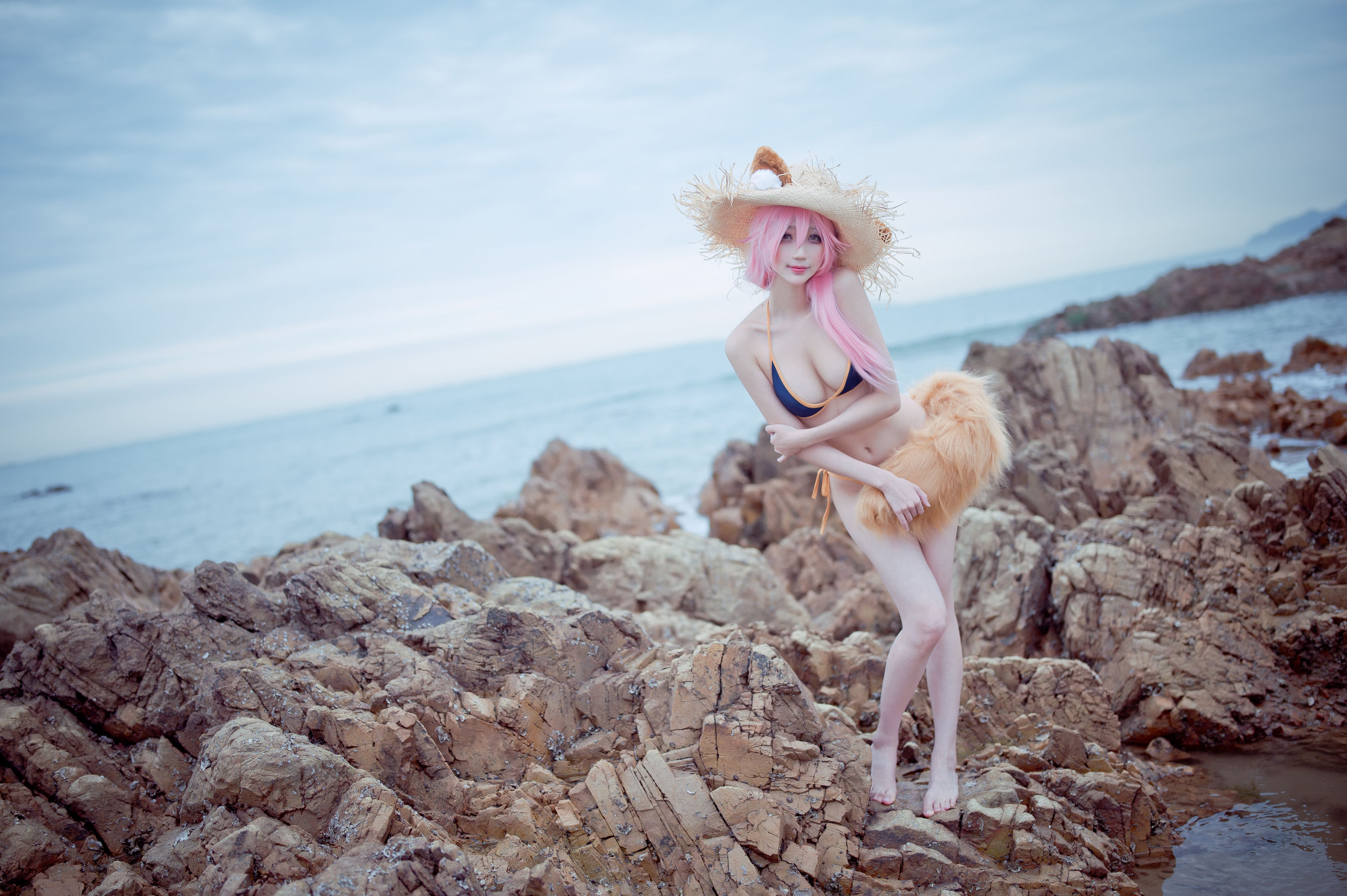 周叽是可爱兔兔 – 小玉泳装 [23P]