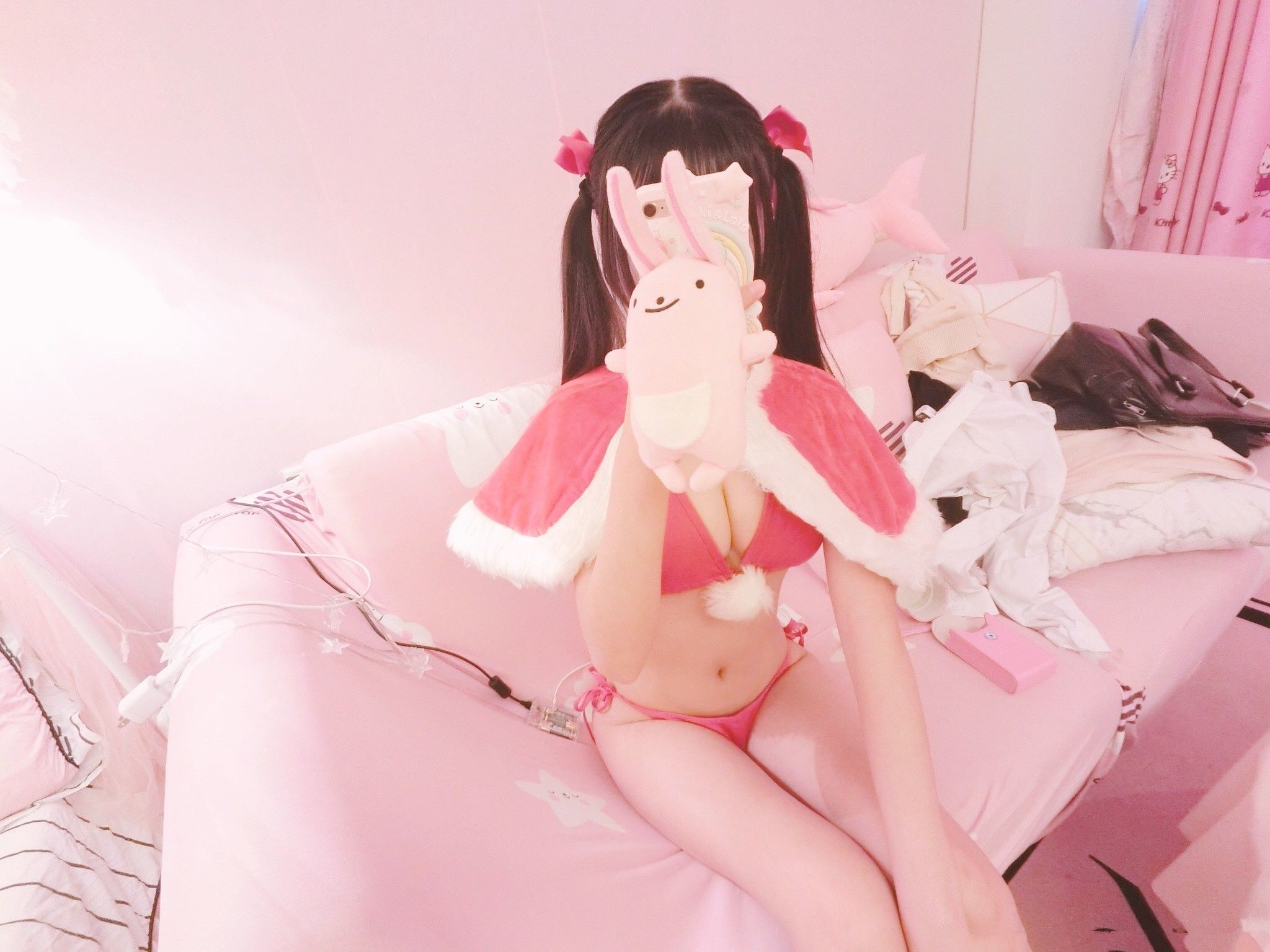 似喵 – 圣诞泳装 [24P]