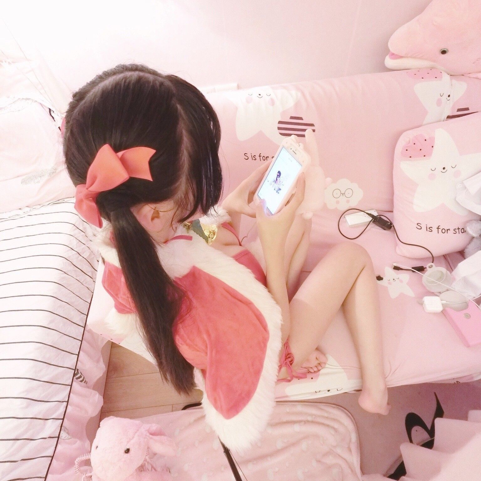 似喵 – 圣诞泳装 [24P]