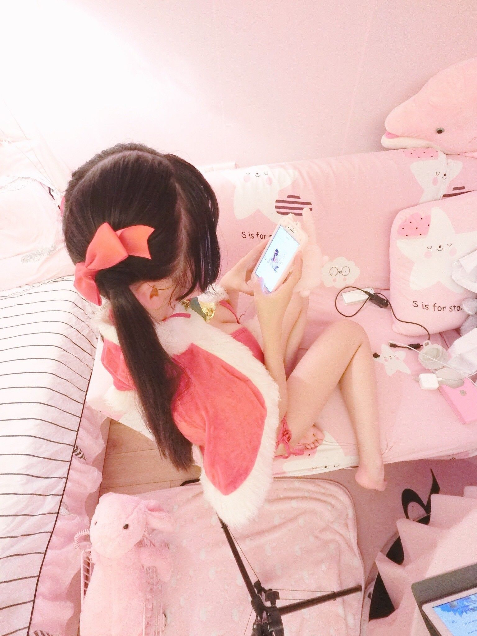 似喵 – 圣诞泳装 [24P]