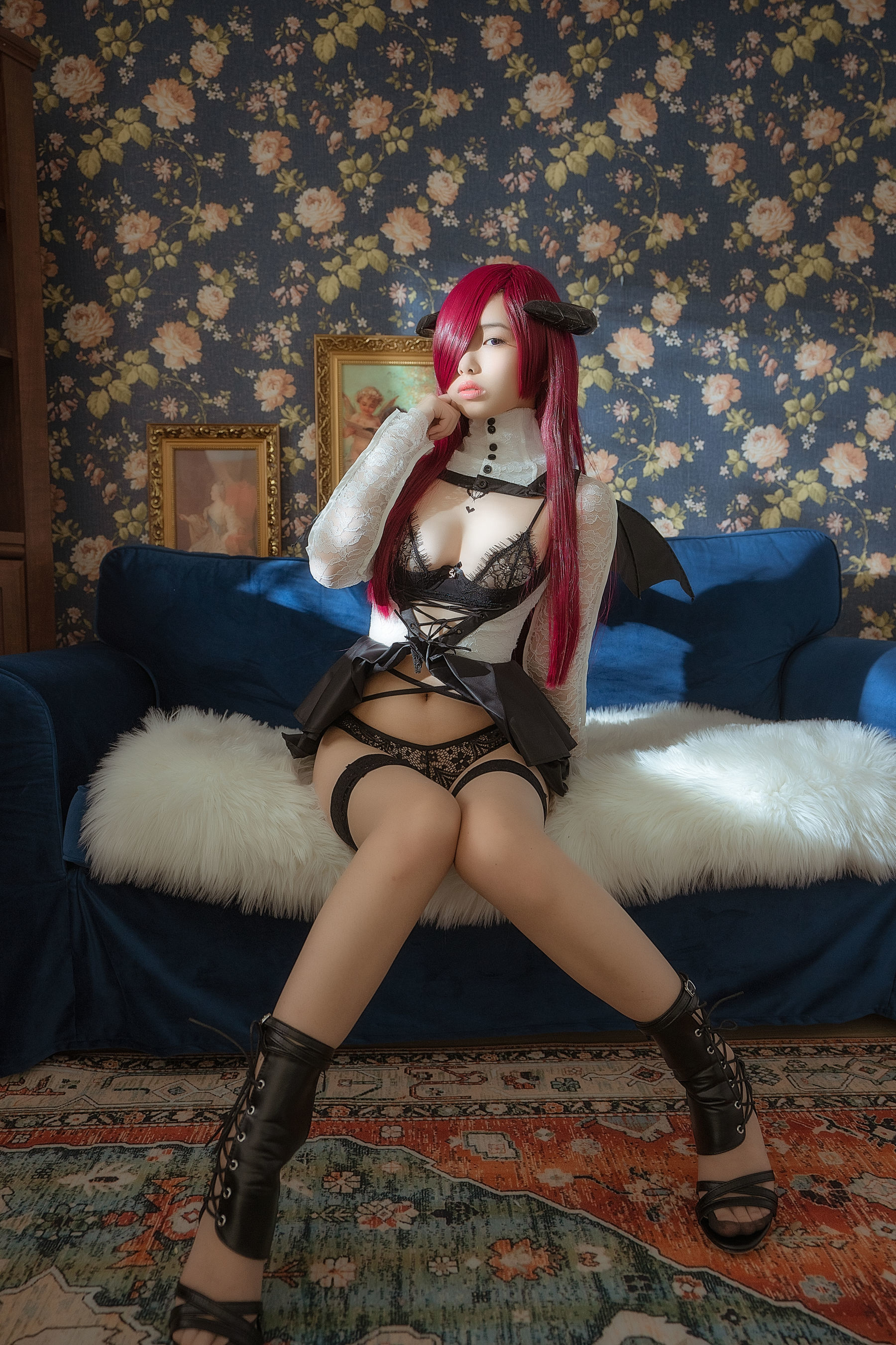 [萝莉COS] 雯妹 – 魅魔 the countess of devil [38P]
