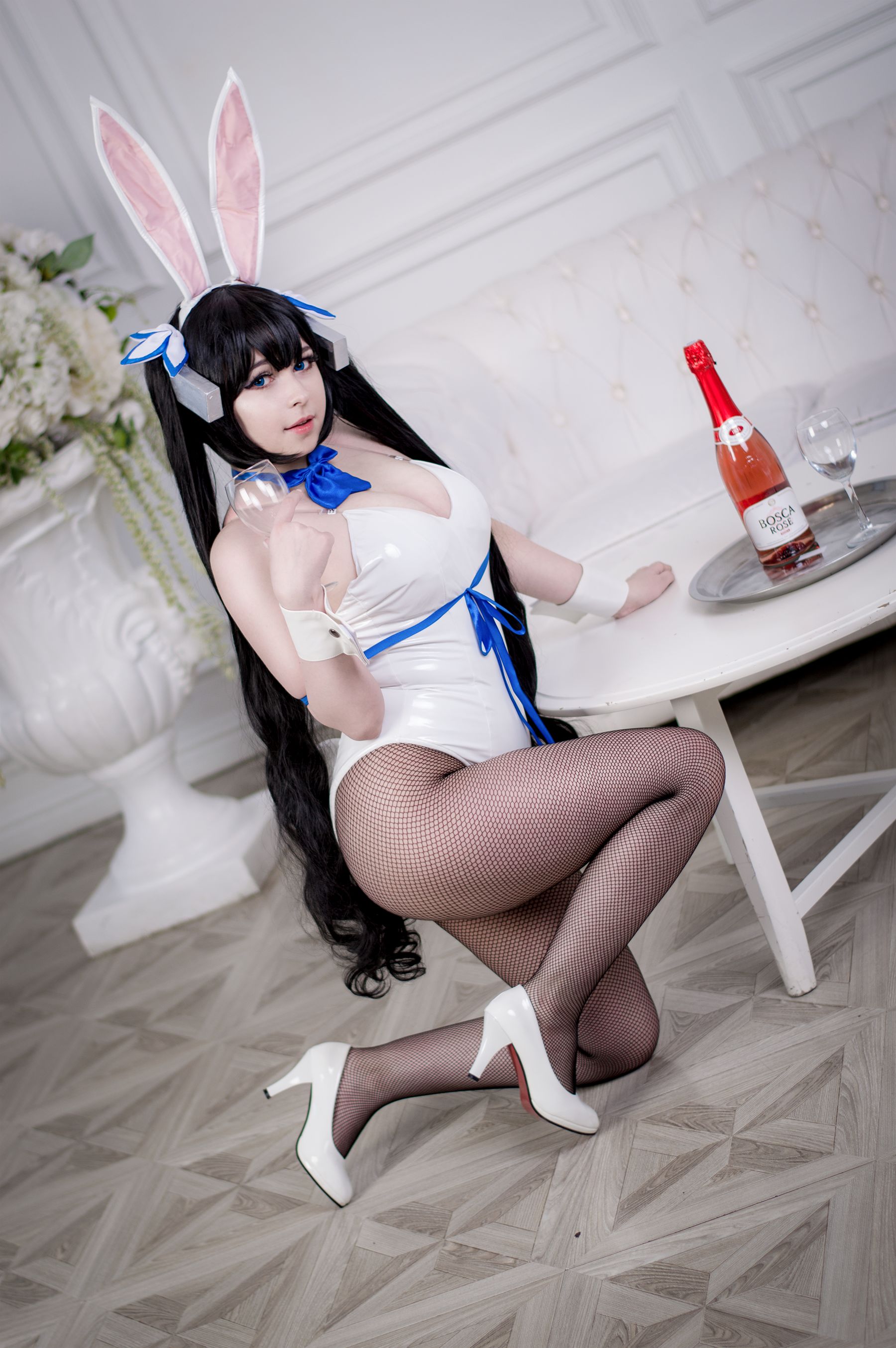 Yoshinobi – Hestia Bunny [45P]