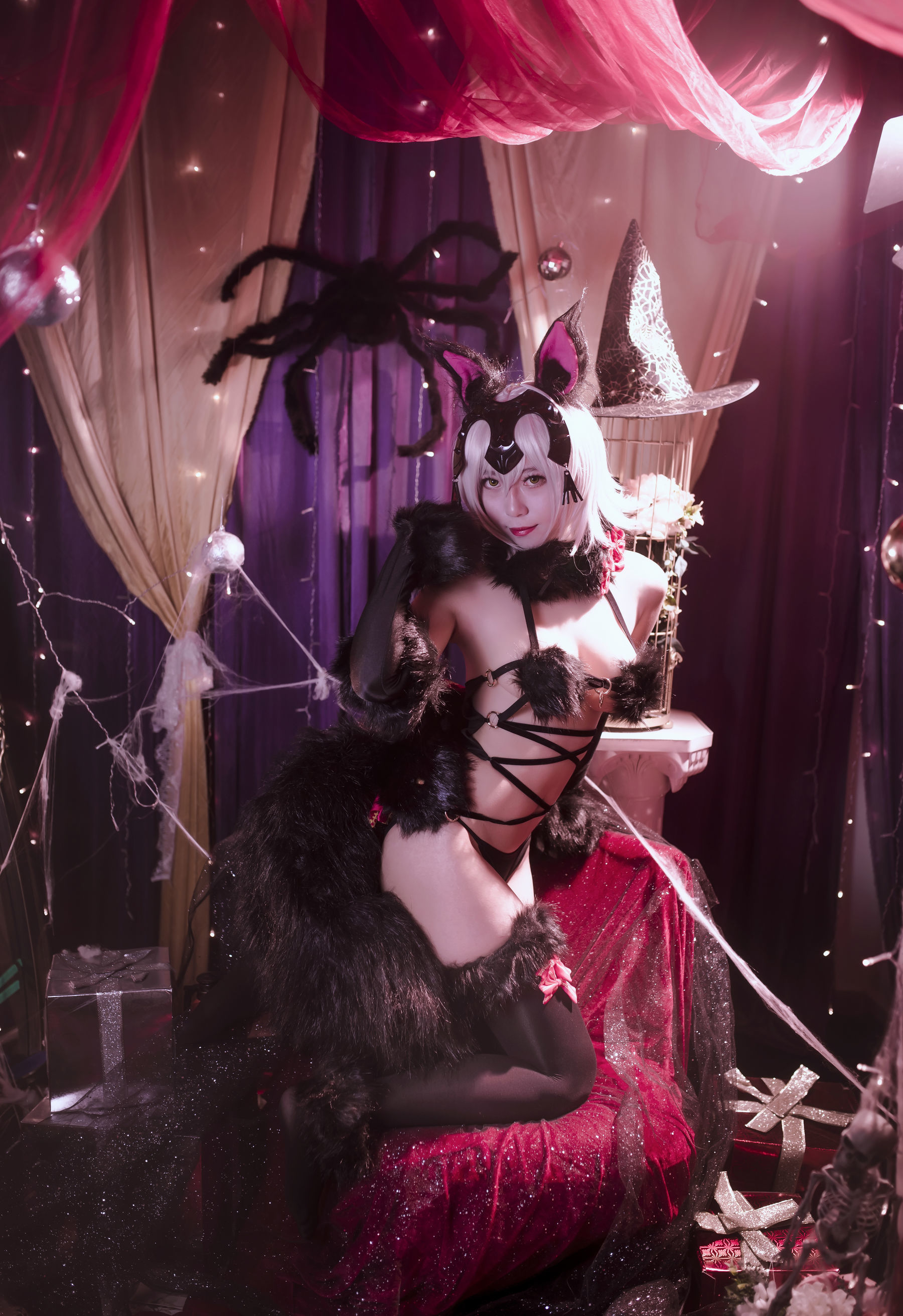 动漫博主Money冷冷 – 贞德 [8P]