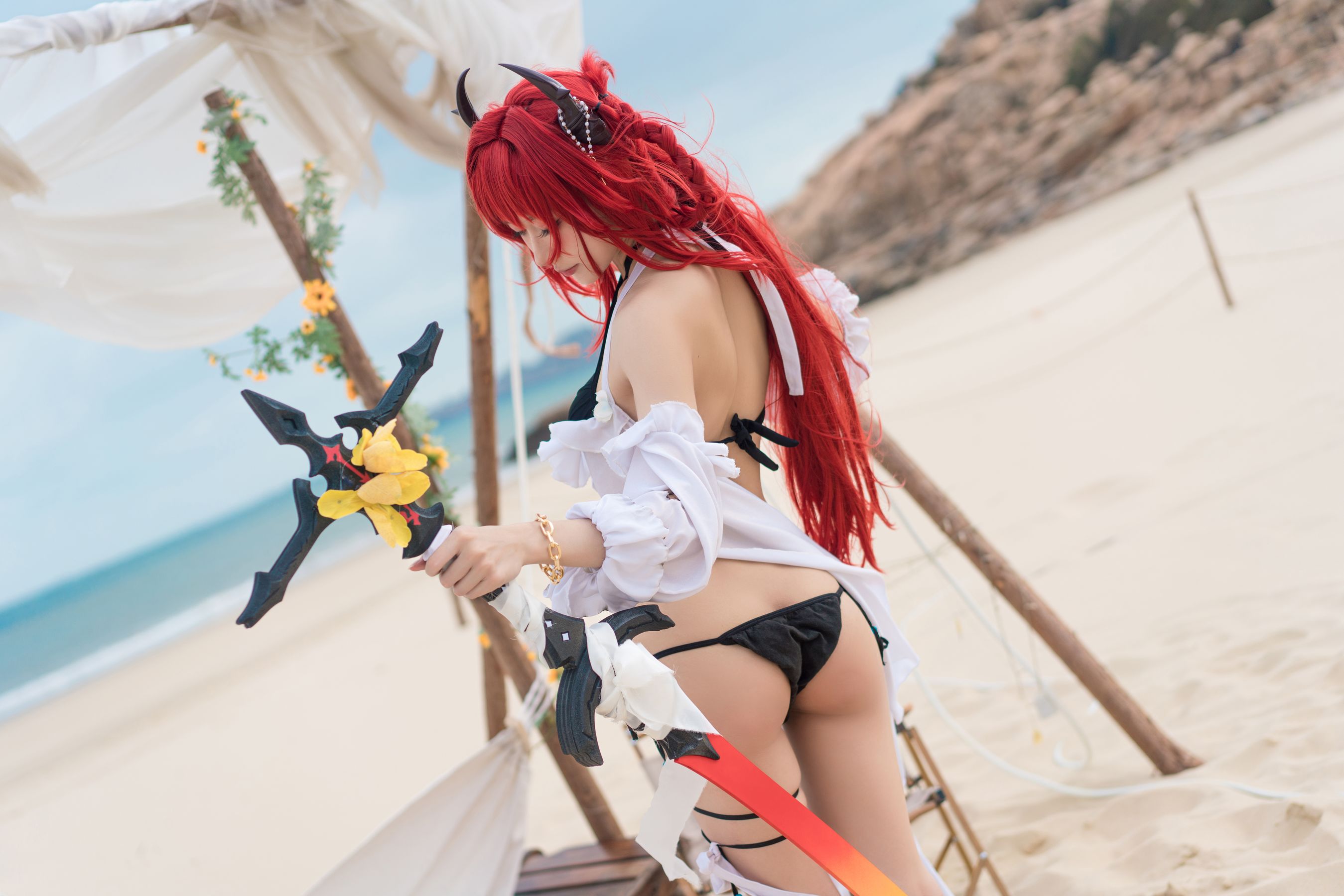 动漫博主阿包也是兔娘 – 明日方舟 史尔特尔泳装 [50P]