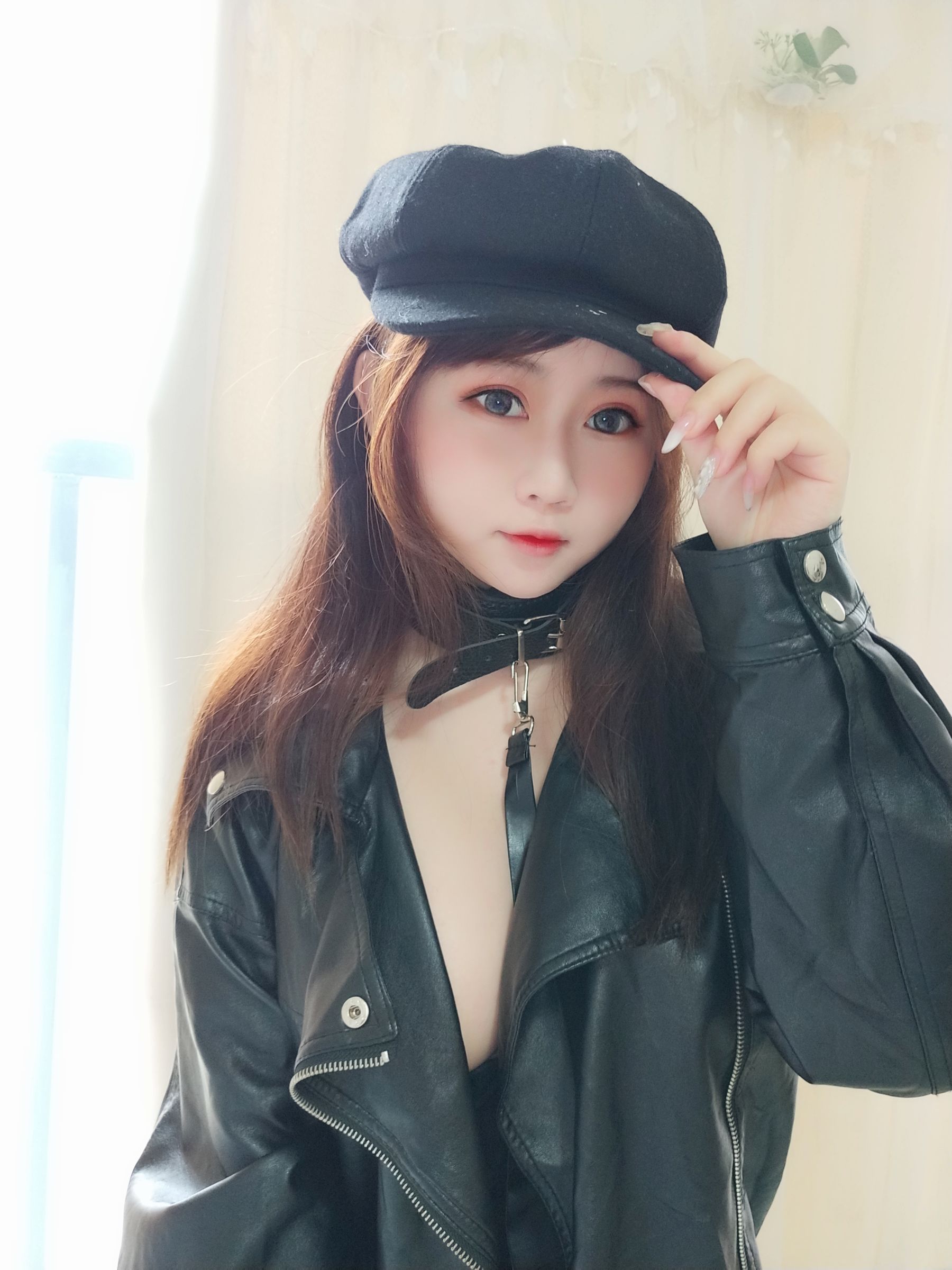 蜜桃少女是依酱呀 黑桃A [24P]