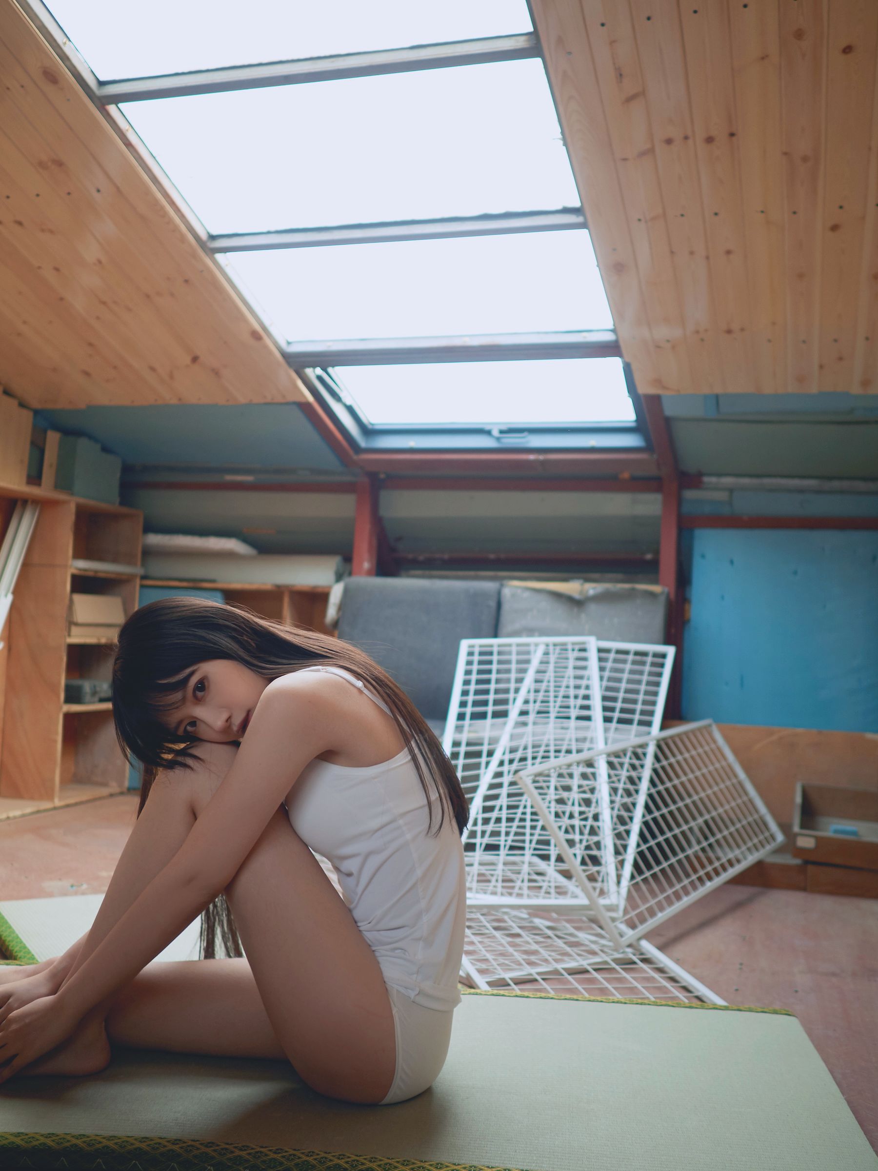 Shika小鹿鹿 – 羽鸟 [17P]