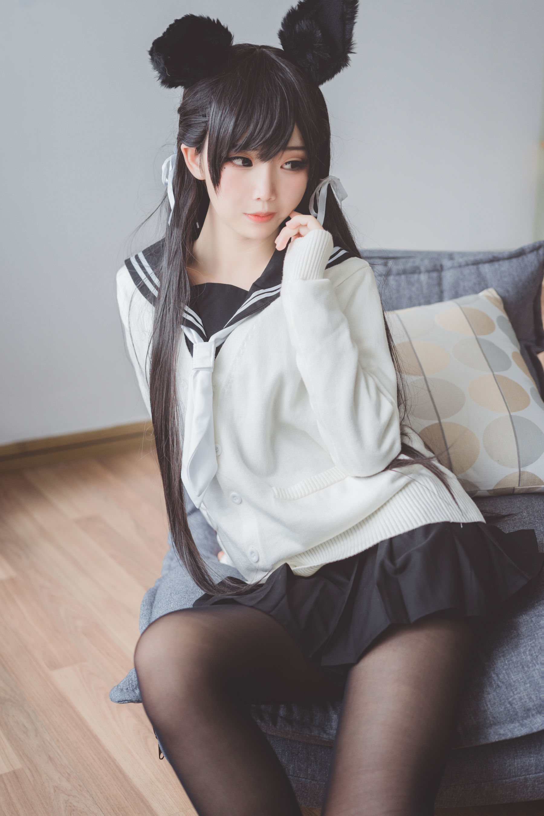 [Cosplay写真] 可爱人气Coser面饼仙儿 – 制服爱宕 [16P]