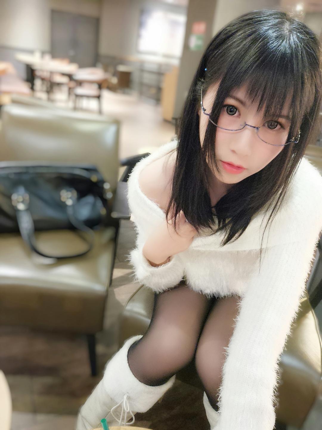 [萝莉COS] 逐月su – Pr社作品集 [98P]