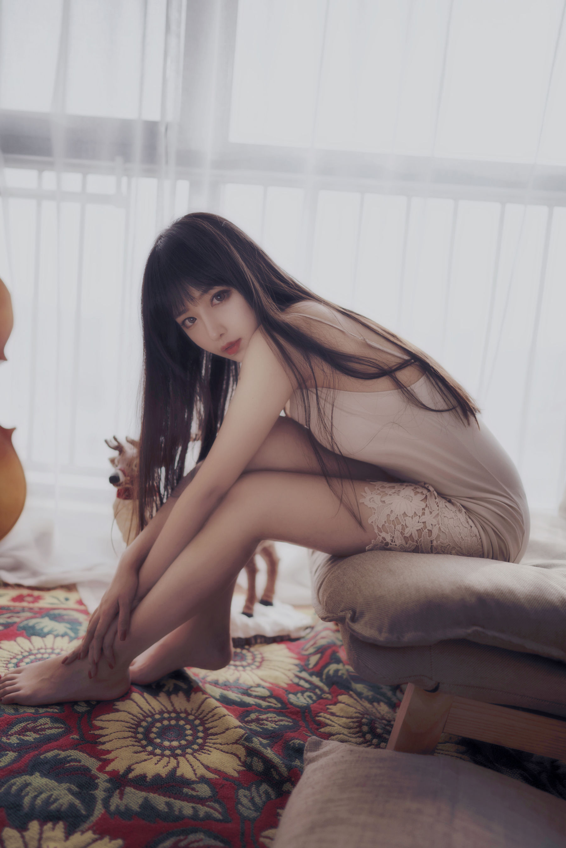 Shika小鹿鹿 – 长发姑娘 [18P]