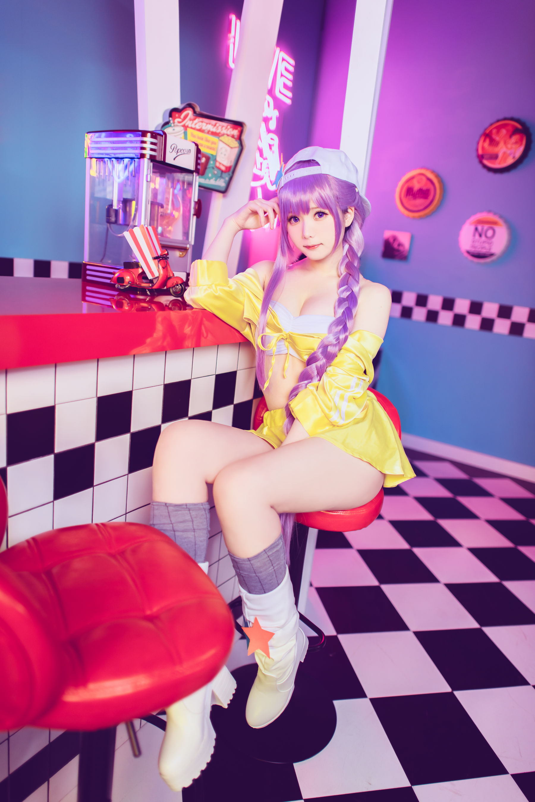 微博妹纸霜月shimo – BB泳装 [15P]