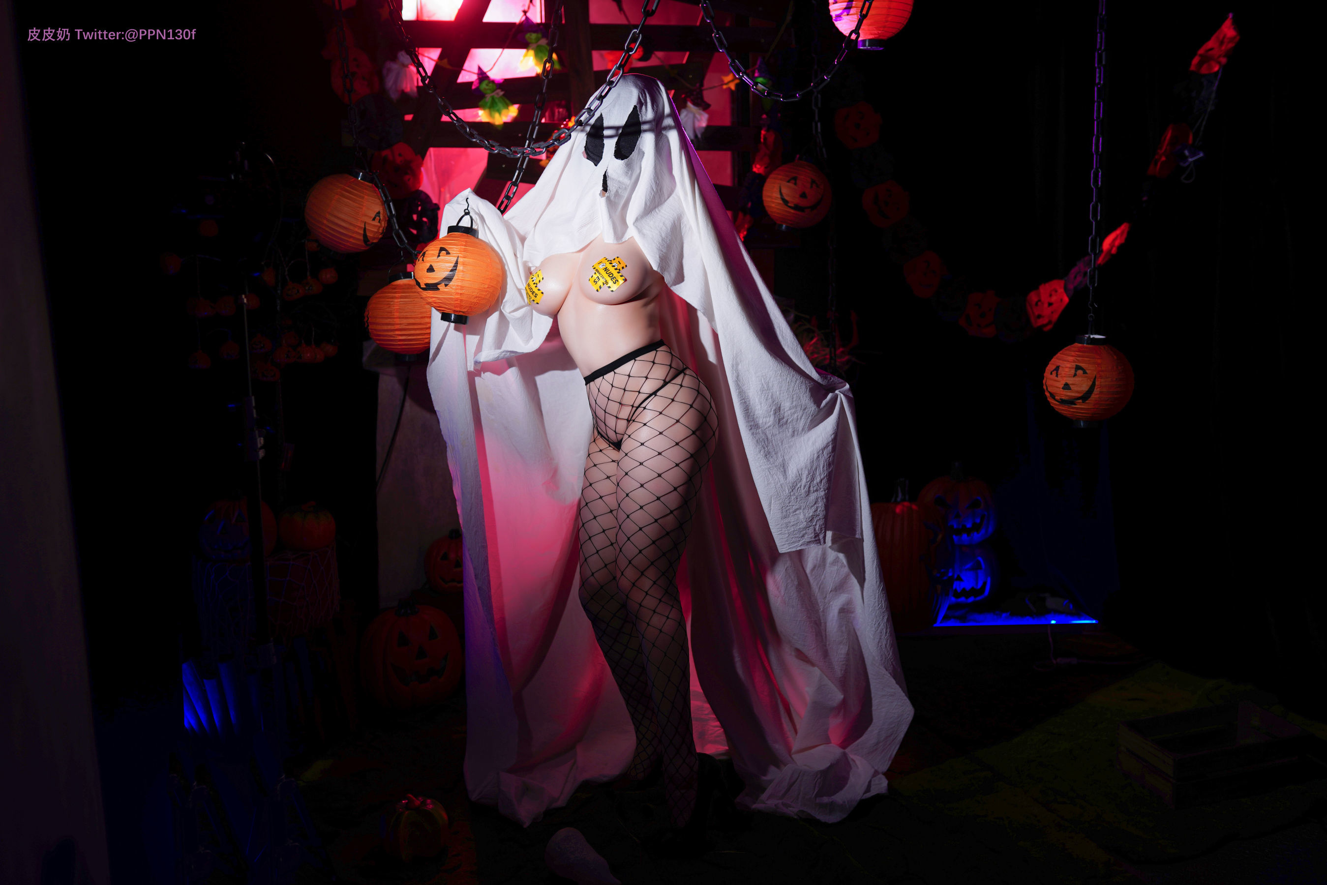 皮皮奶可可爱了啦 – 万圣节幽灵 [68P]