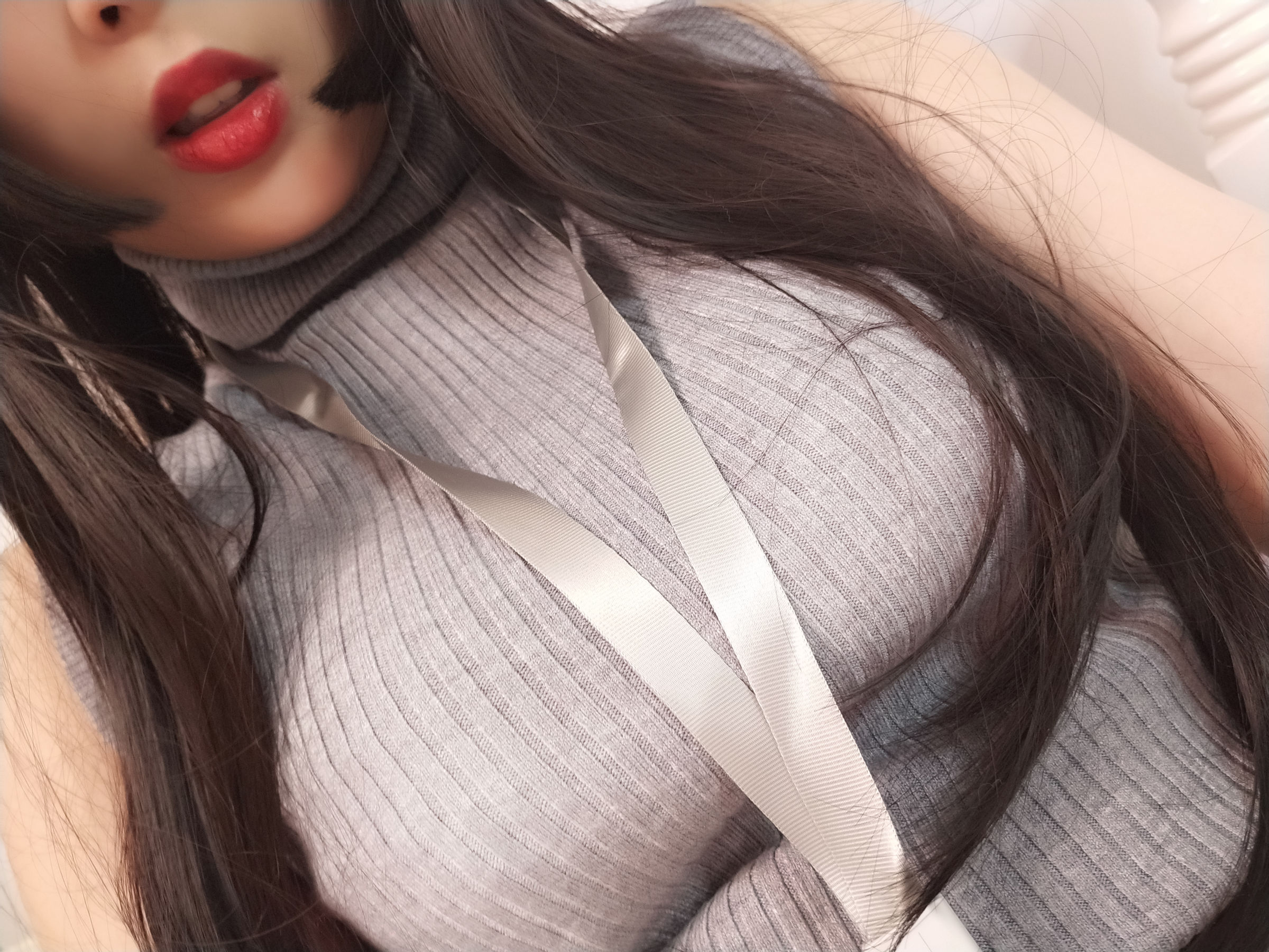 轩萧学姐 – 职场新人OL [27P]