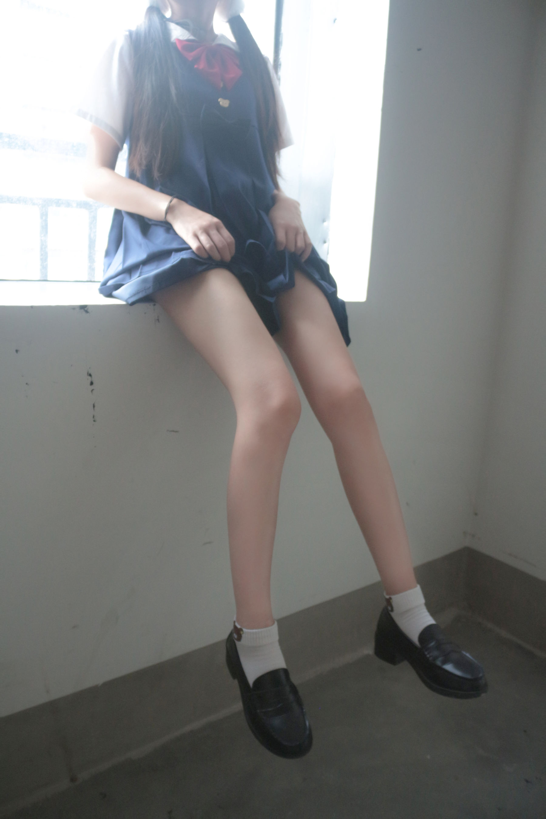 是暖暖呀 – 楼道阳光 [13P]