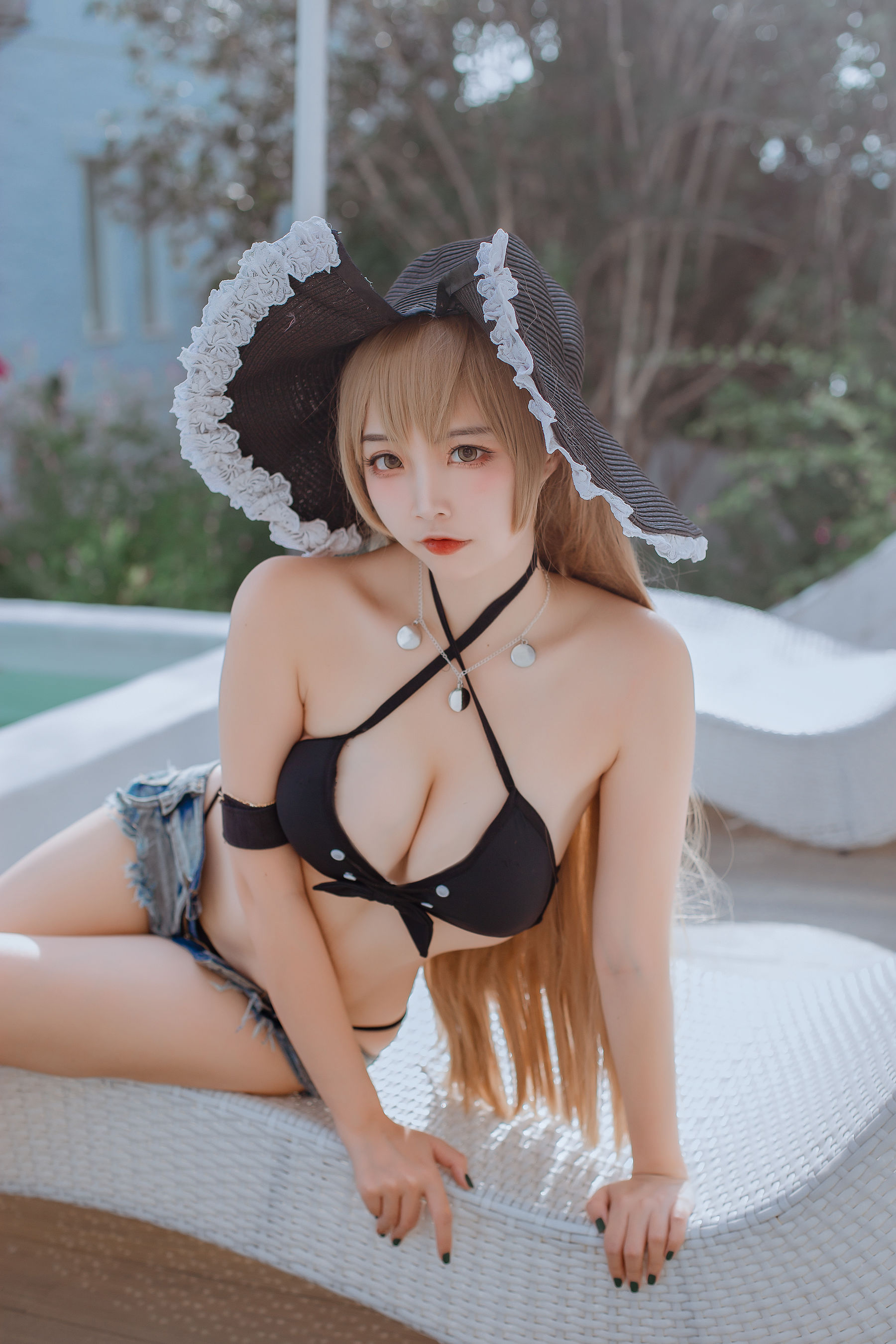 人气Coser二佐Nisa – 碧蓝 让巴尔泳装 [20P]