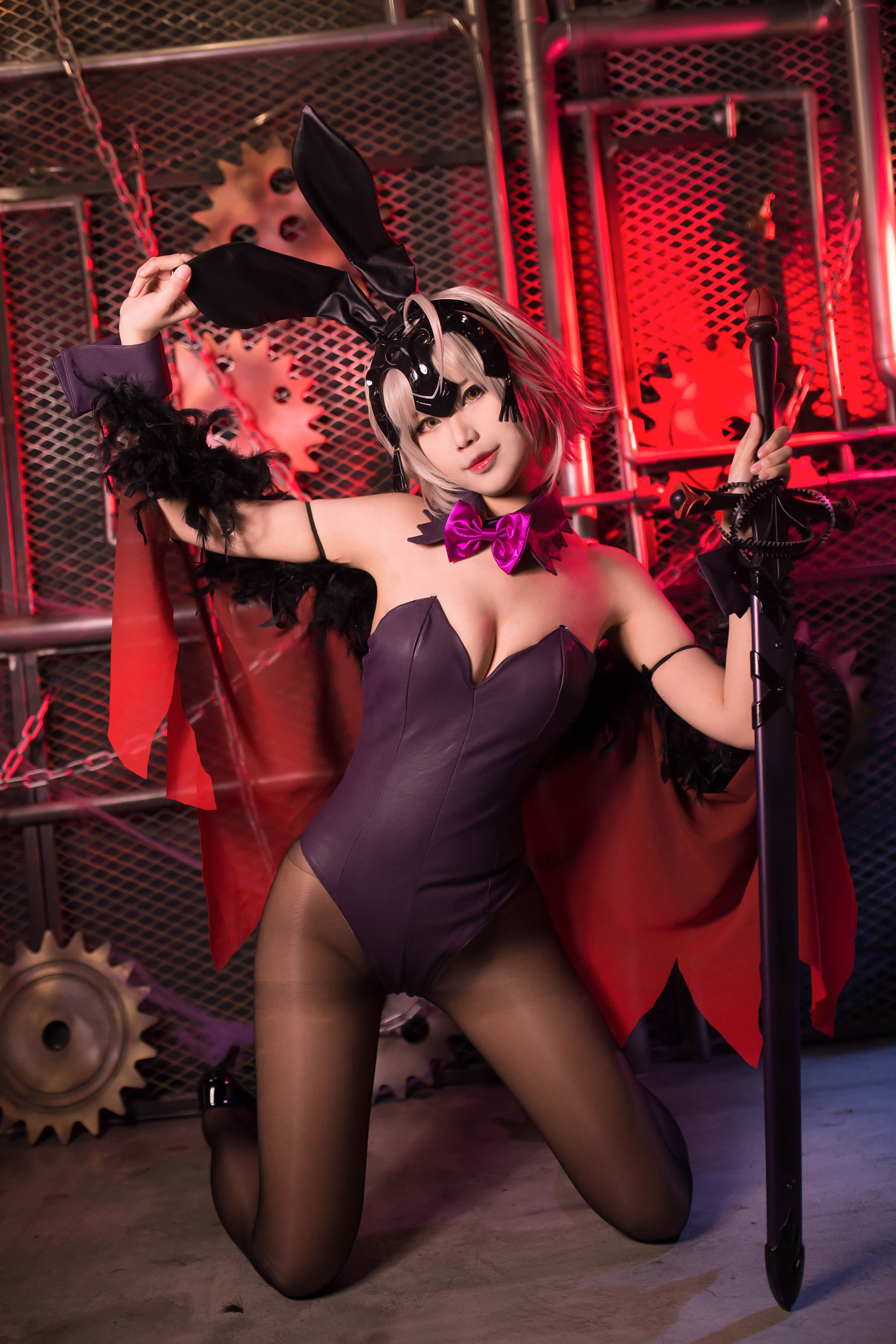 [Cosplay写真] Coser萱-KaYa – 黑贞 兔女郎 [12P]