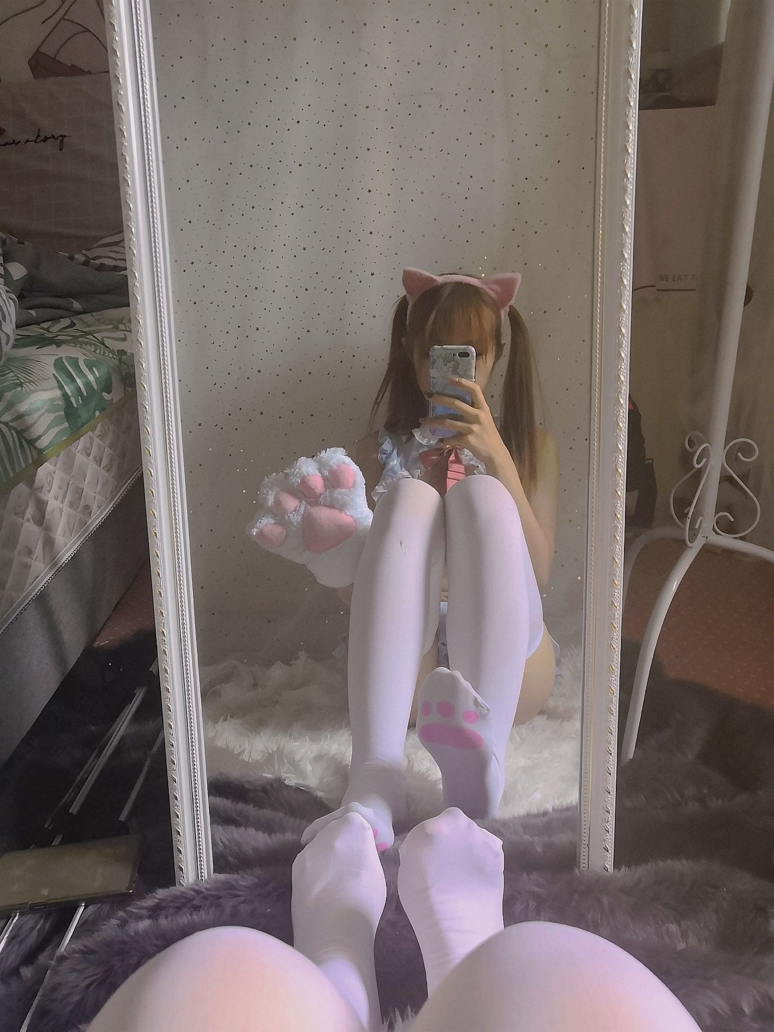 钛合金大粑粑 – 猫耳女仆 [8P]