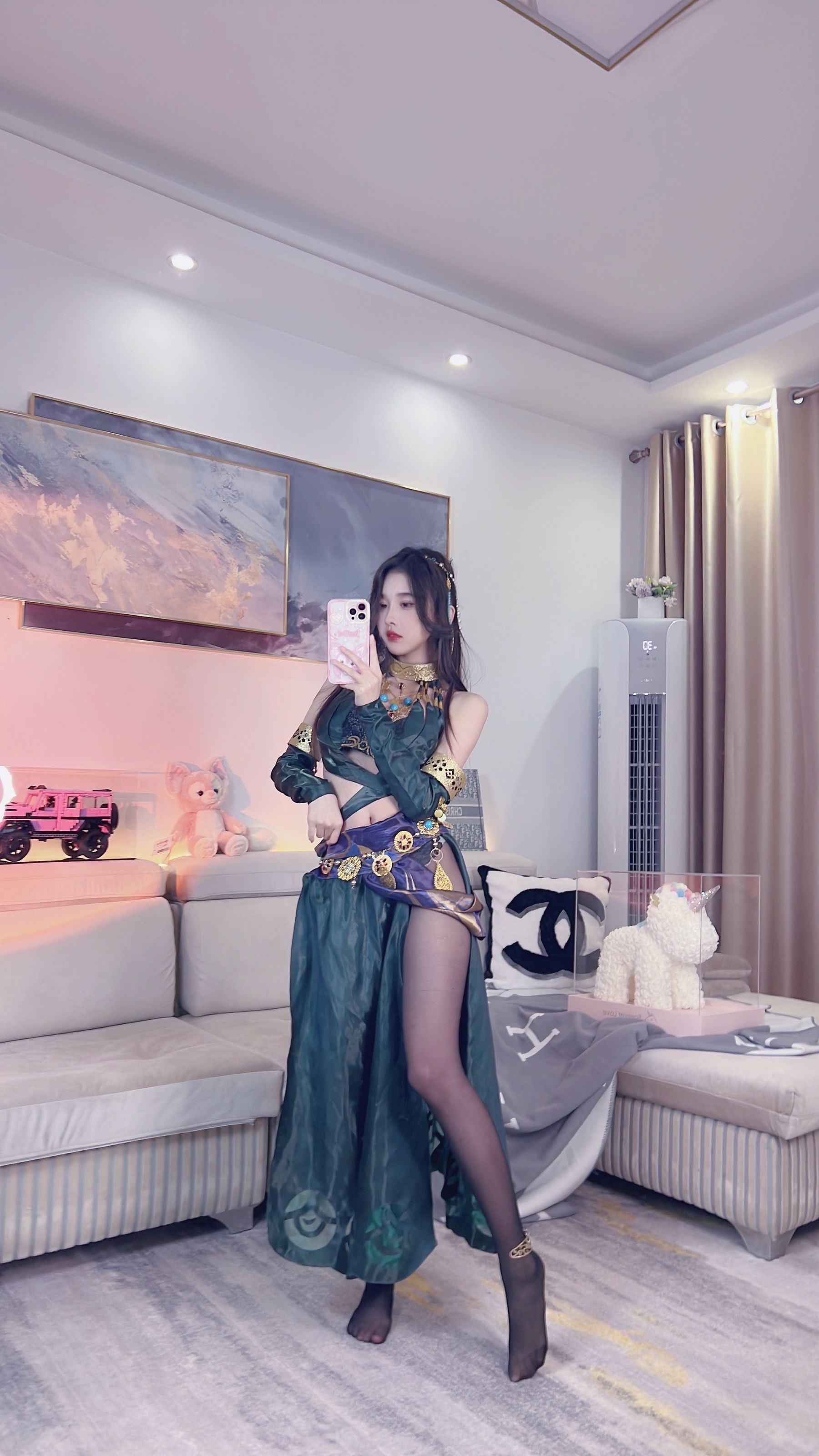 虎牙小小奶瓶儿 – 迦南 [17P]