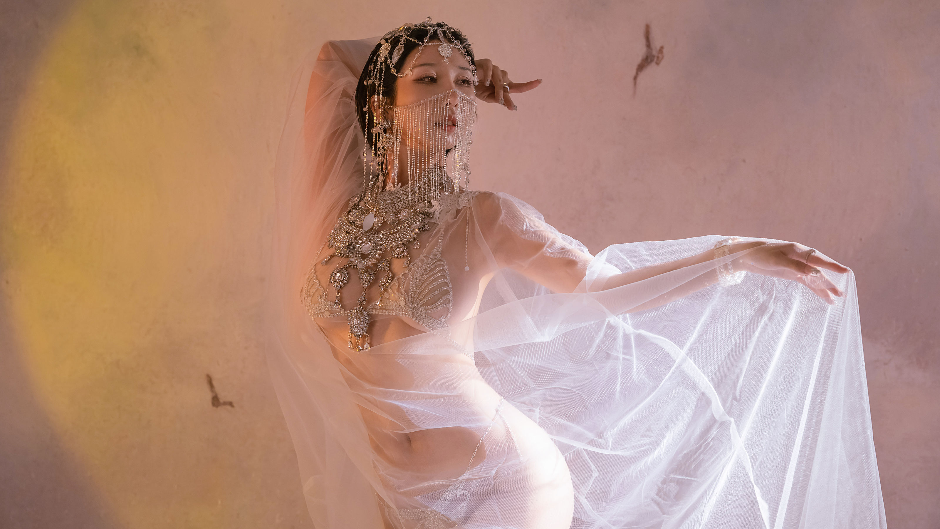 云溪溪 – 奶桃 冰洲石 [39P]