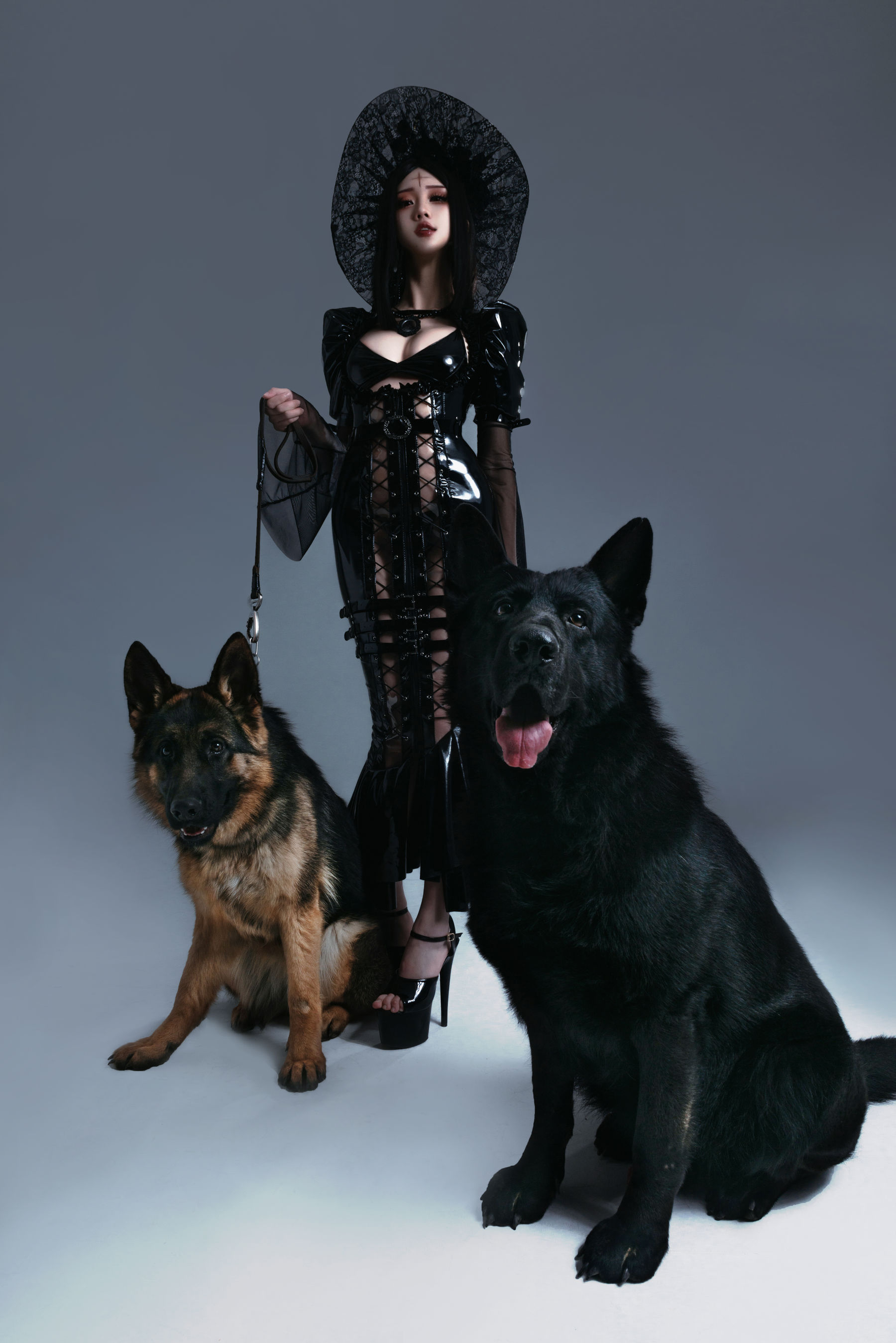 瓦斯塔亚小龙虾 – 魔女莉莉丝 [21P]