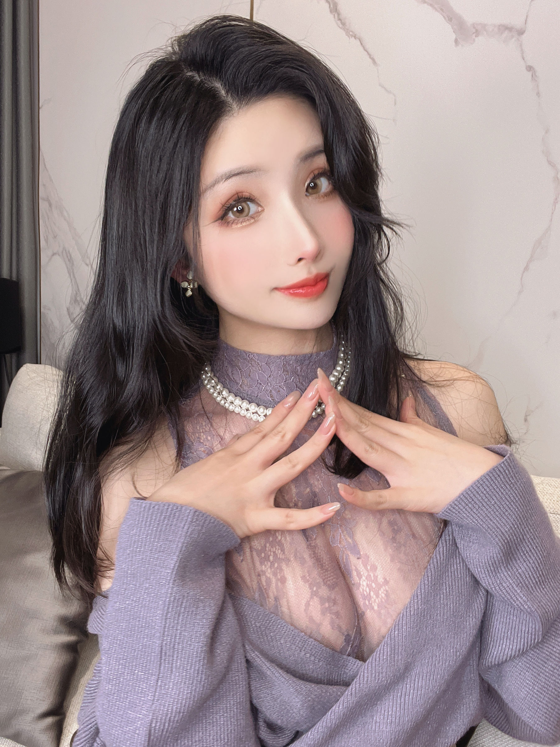 COS福利rioko凉凉子 情人节巧克力 [39P]