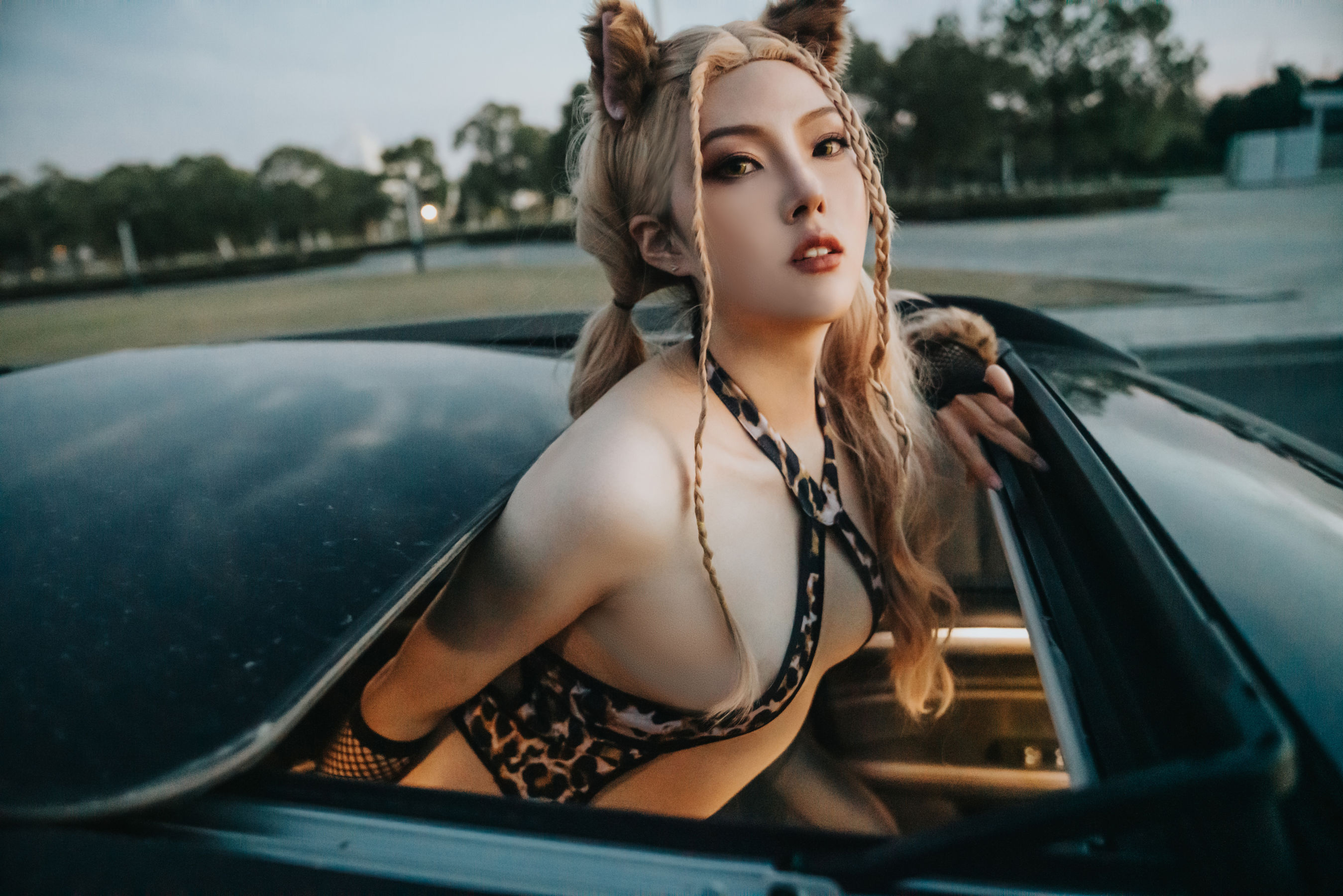 Natsuko夏夏子 豹纹X车 [40P]